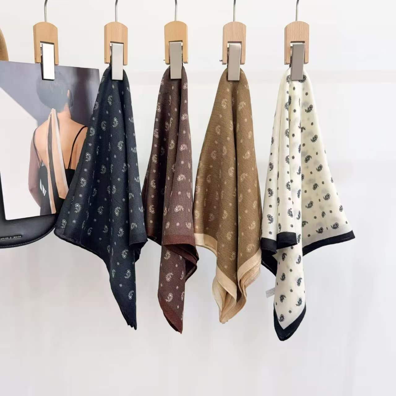 Carré foulard à motif cachemire (x12)#10