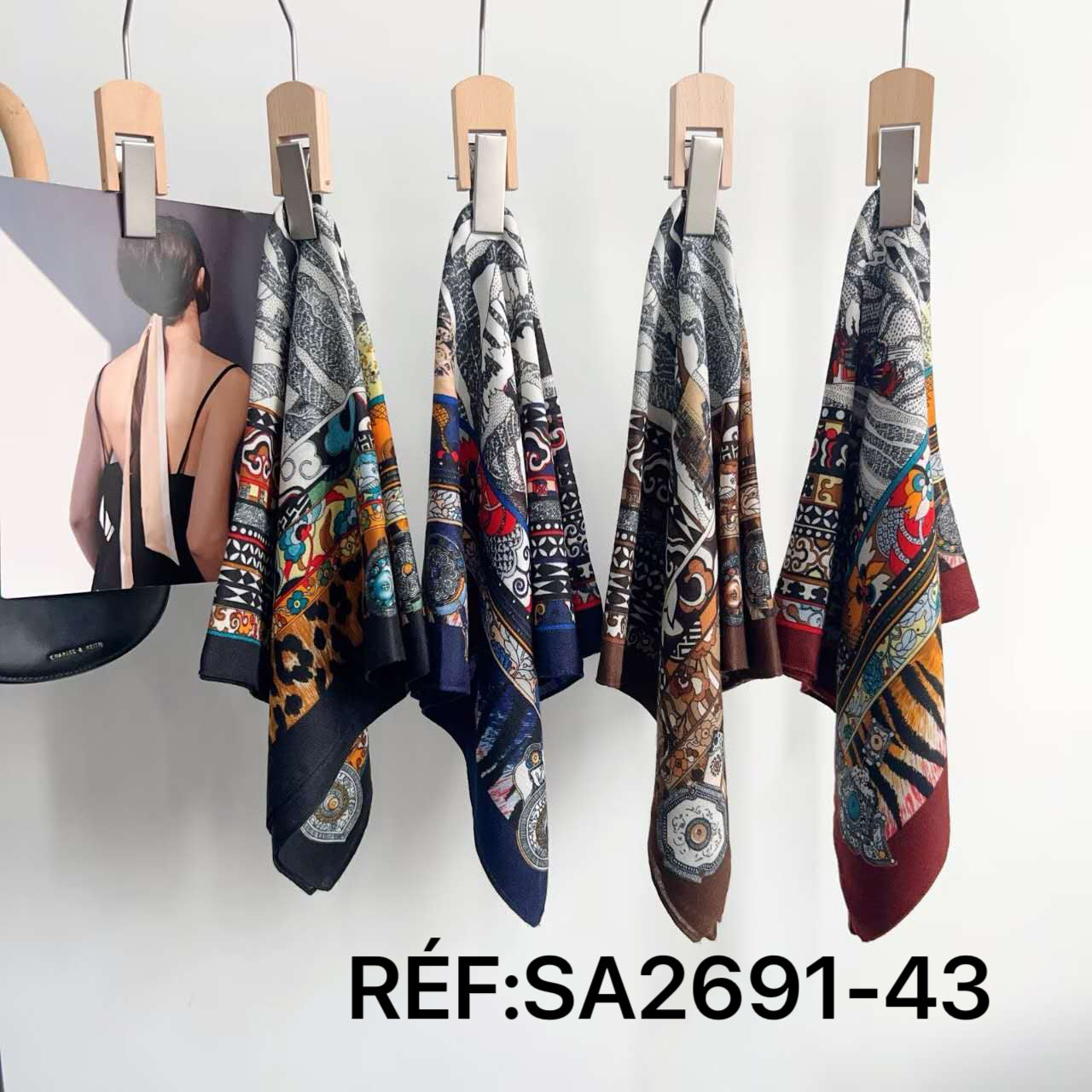 Foulard Carré femme style ethnique imprimé léopard et tigre, (x12)
