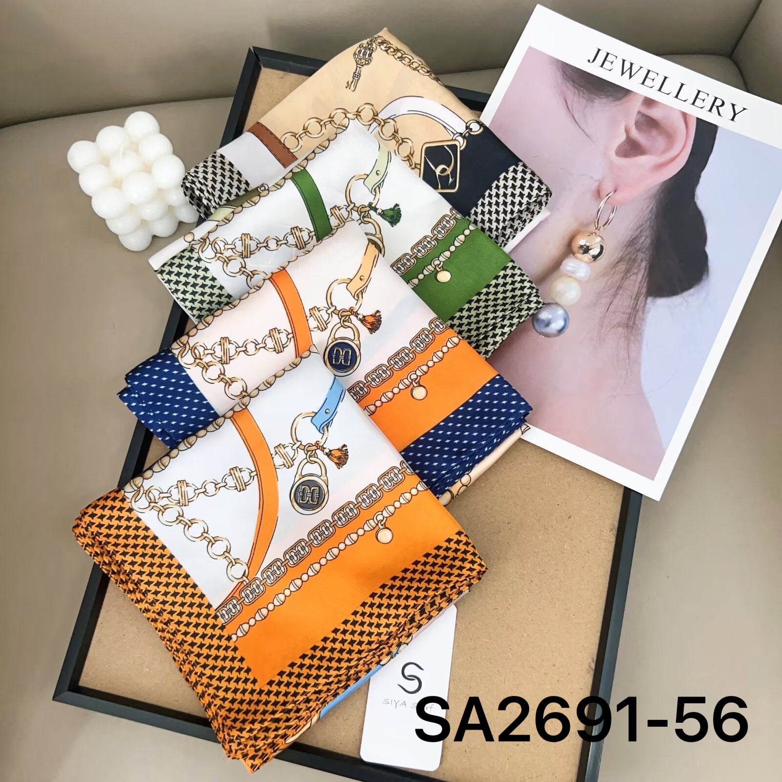Foulard Carré touche soie 70cmx70cm (x12)#56