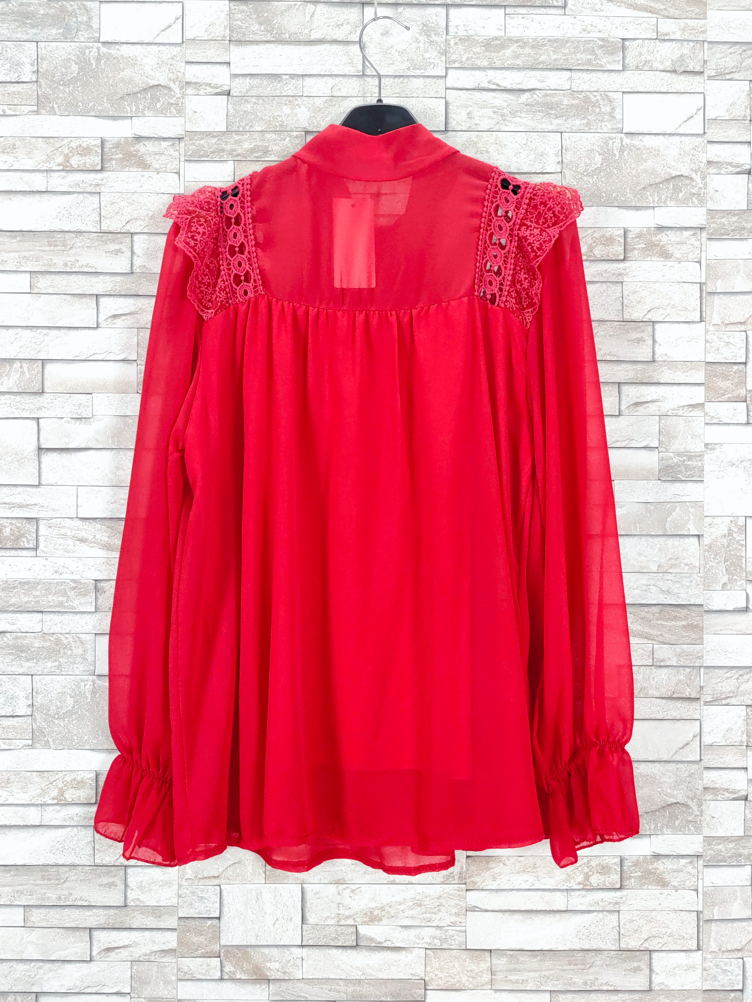 Blouse col lavallière(x9)