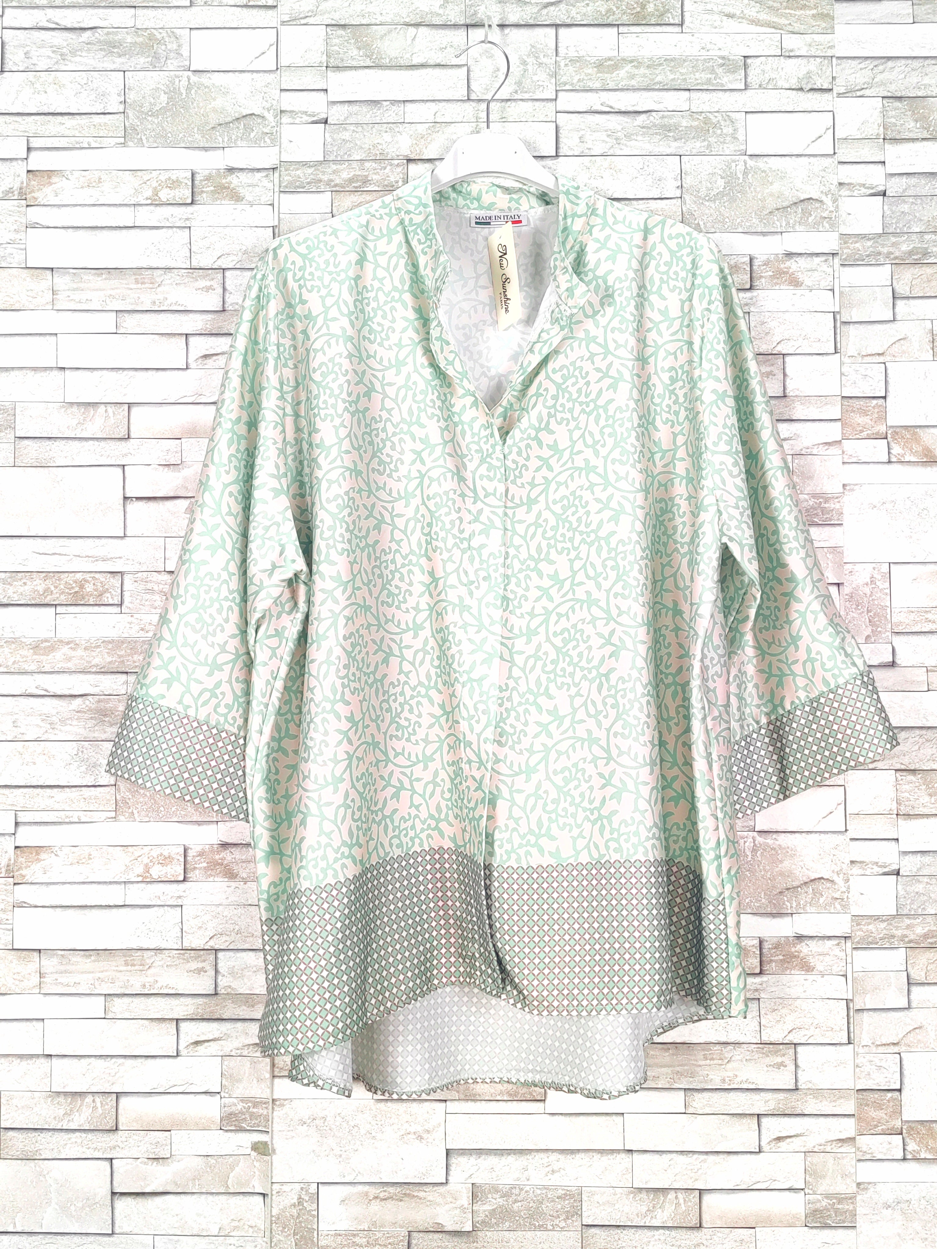 Blouse oversize en satin imprimé