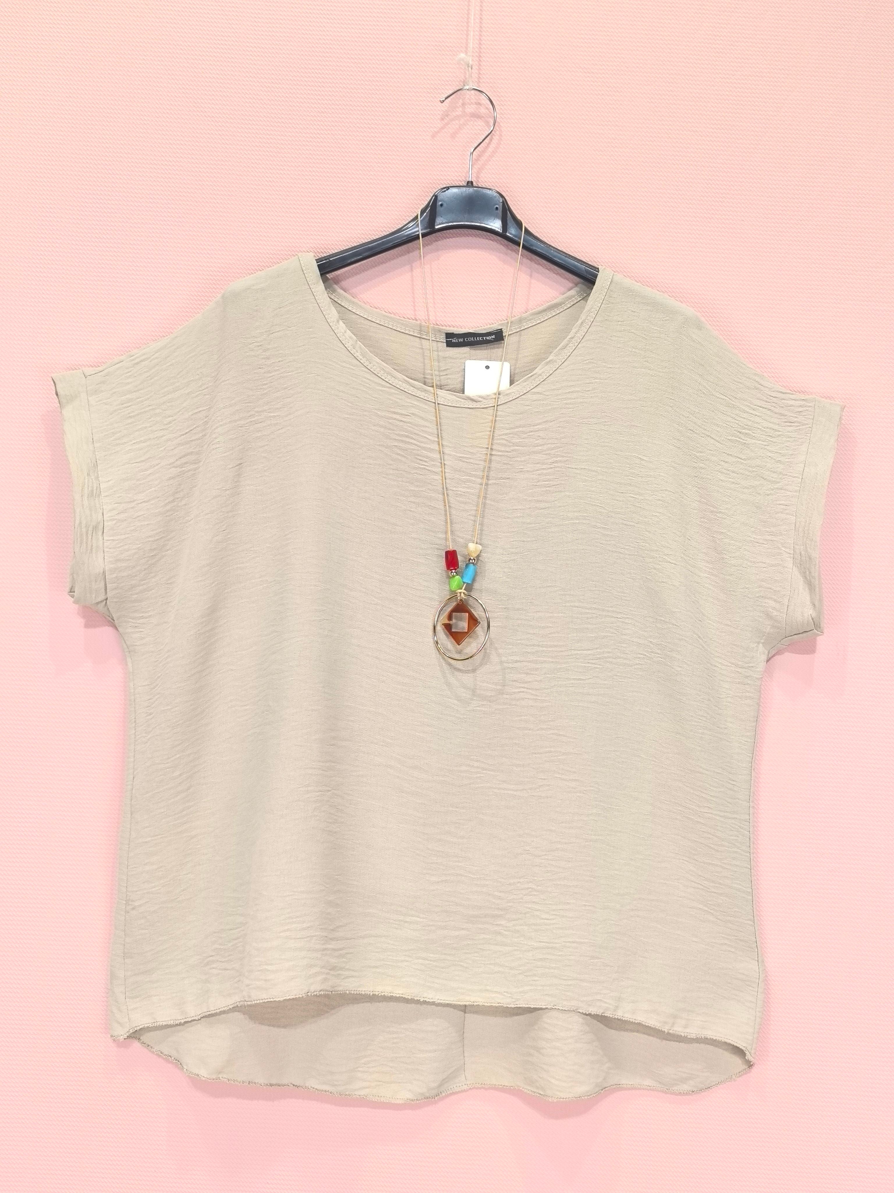 Top Avec Colier Et Boutons Dans Le Dos (x8)