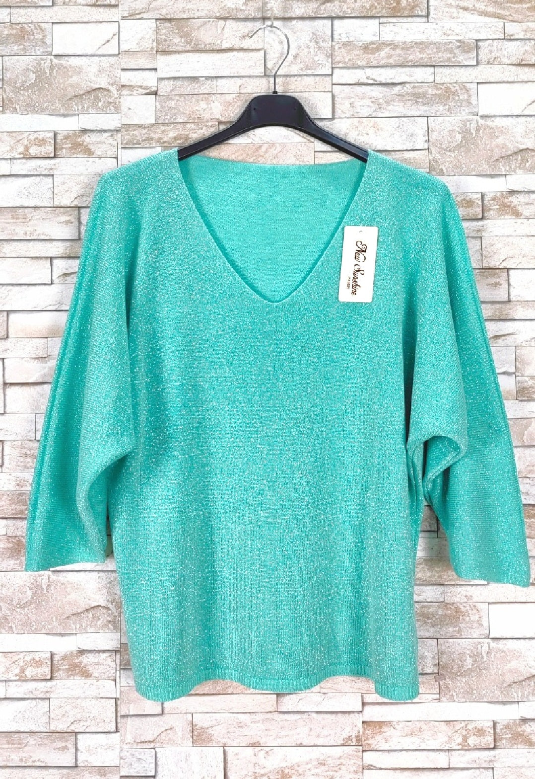 pull col v manches chauve souris(x8)