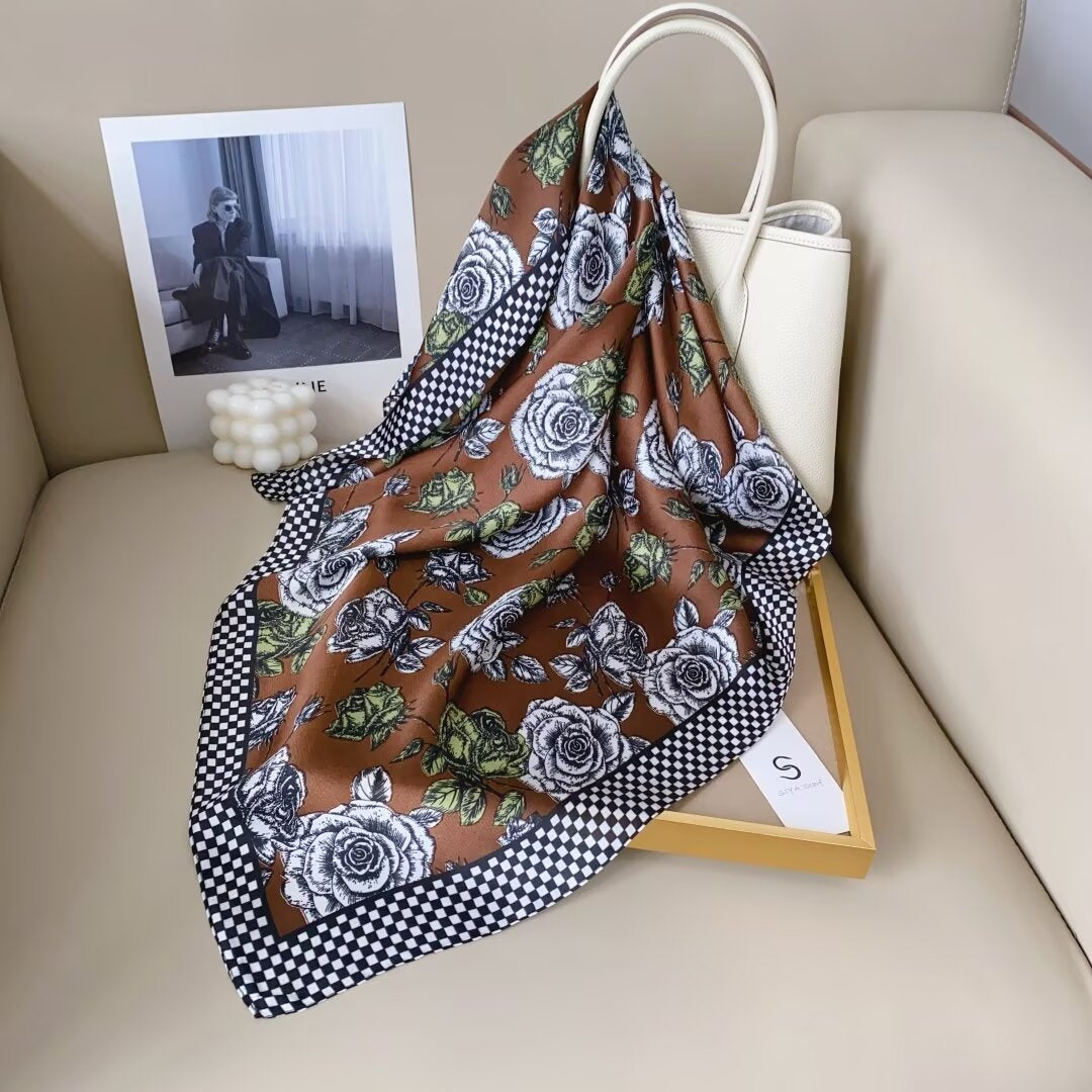 Foulard Carré touche soie 70cmx70cm (x12)#9