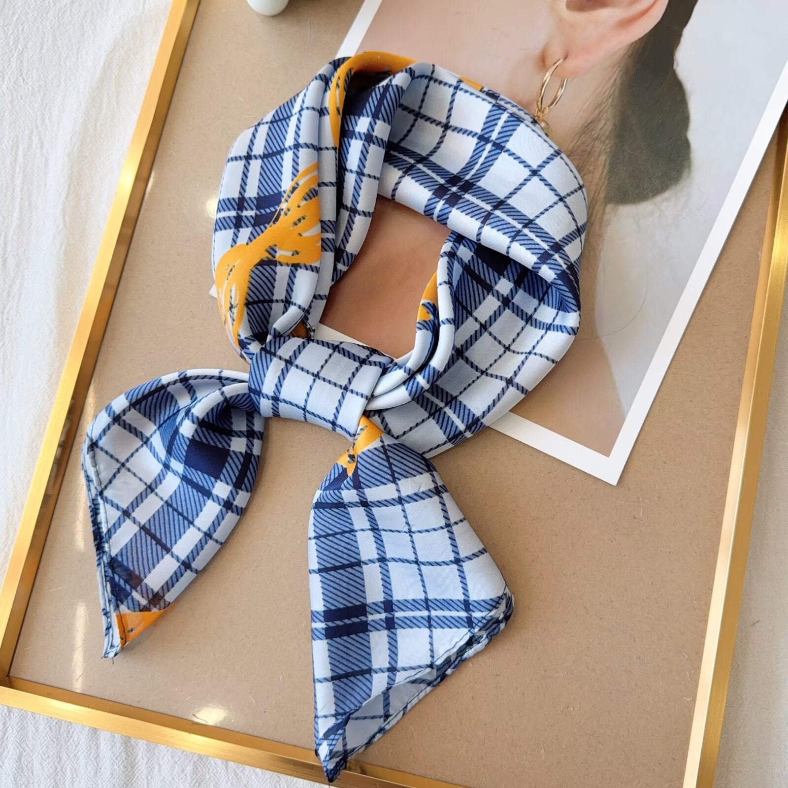 Foulard Carré touche soie 70cmx70cm (x12)#23