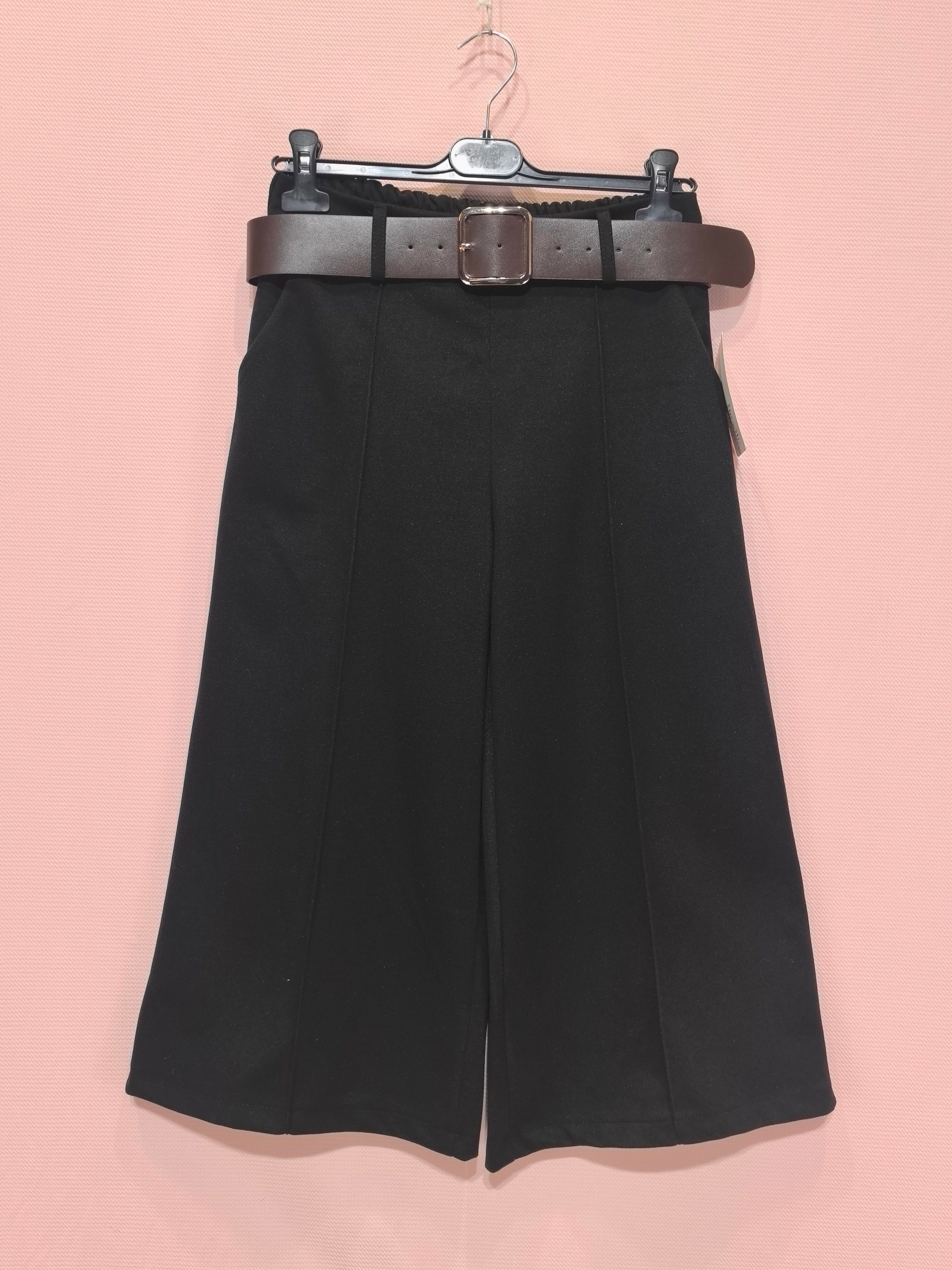 Pantalon court avec Ceinture(x6)