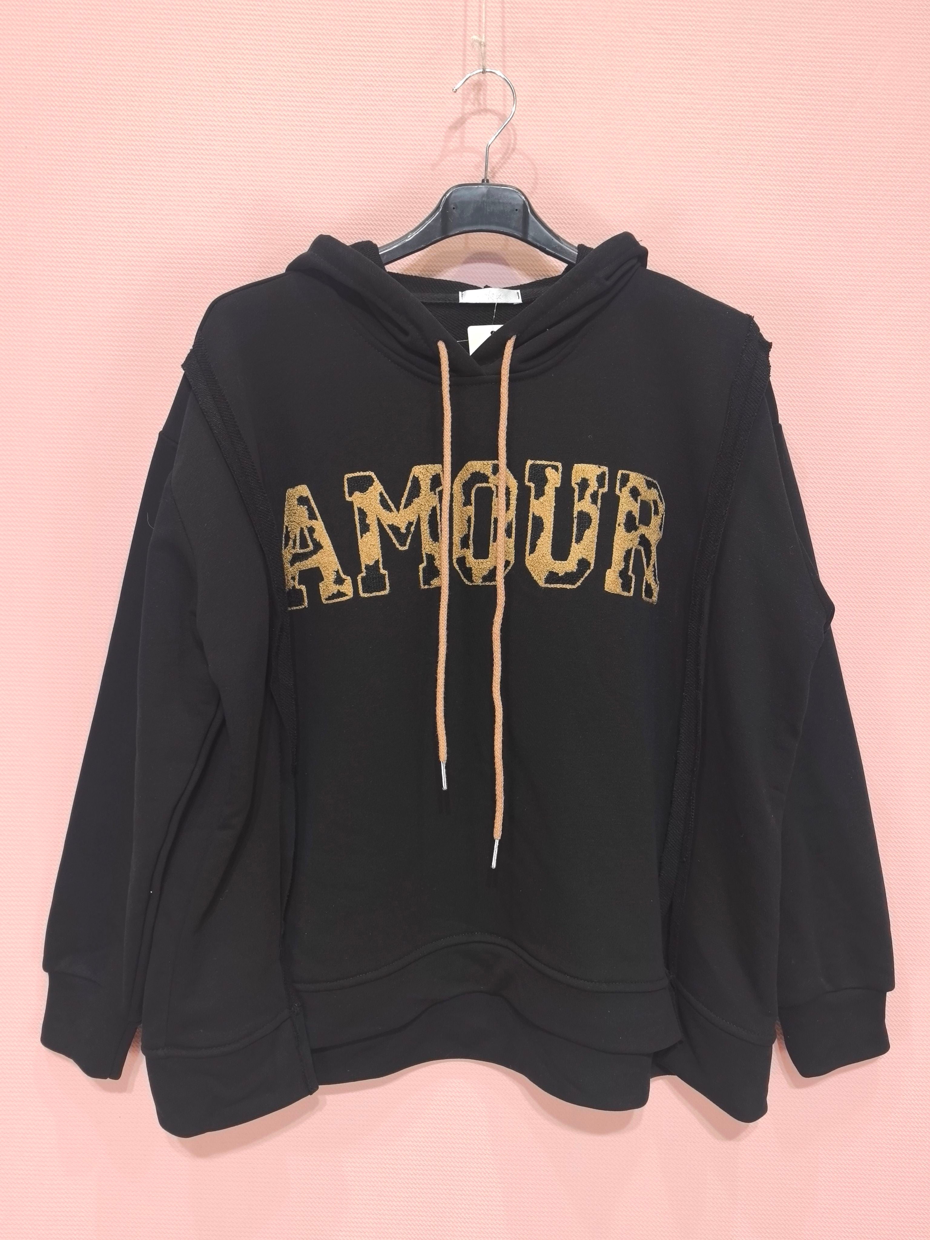 Sweat à capuche – Motif léopard « AMOUR » (x6)