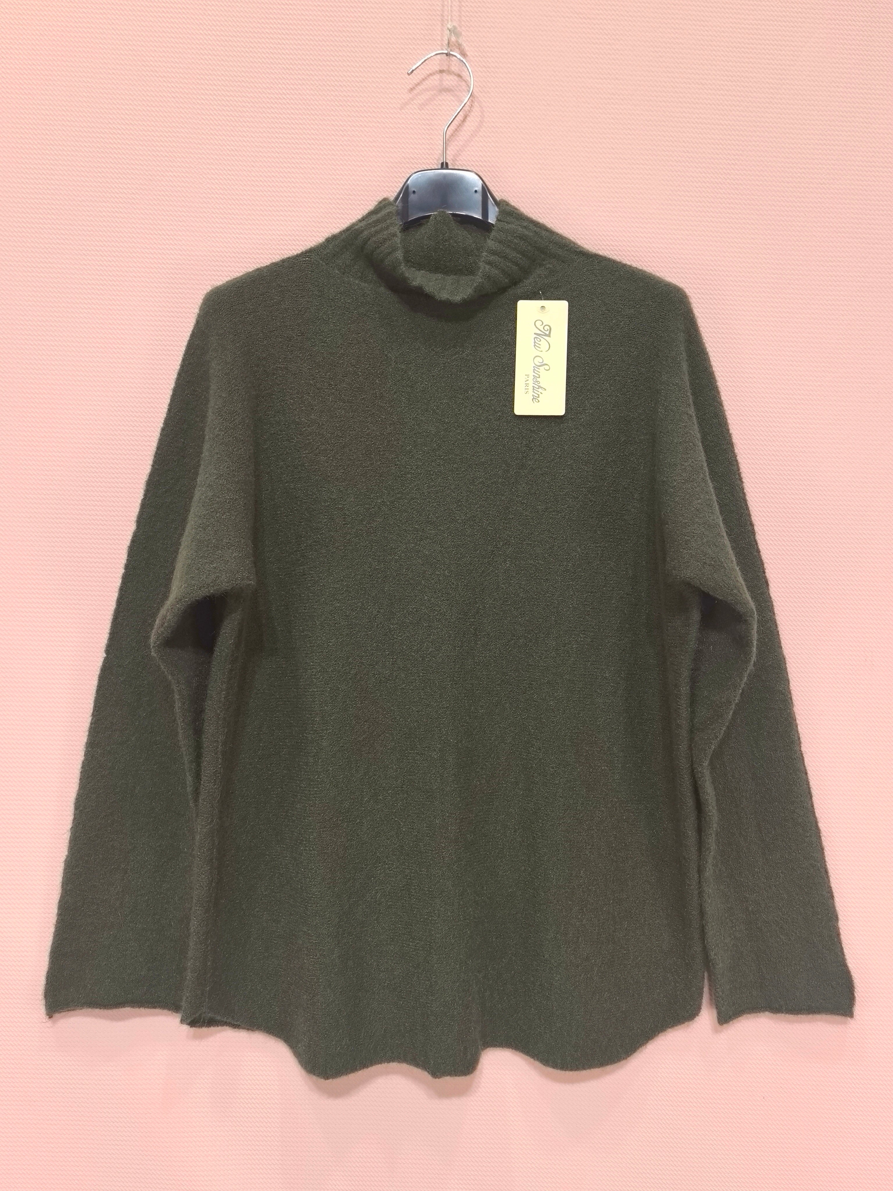 Pull Col Montant (X6)