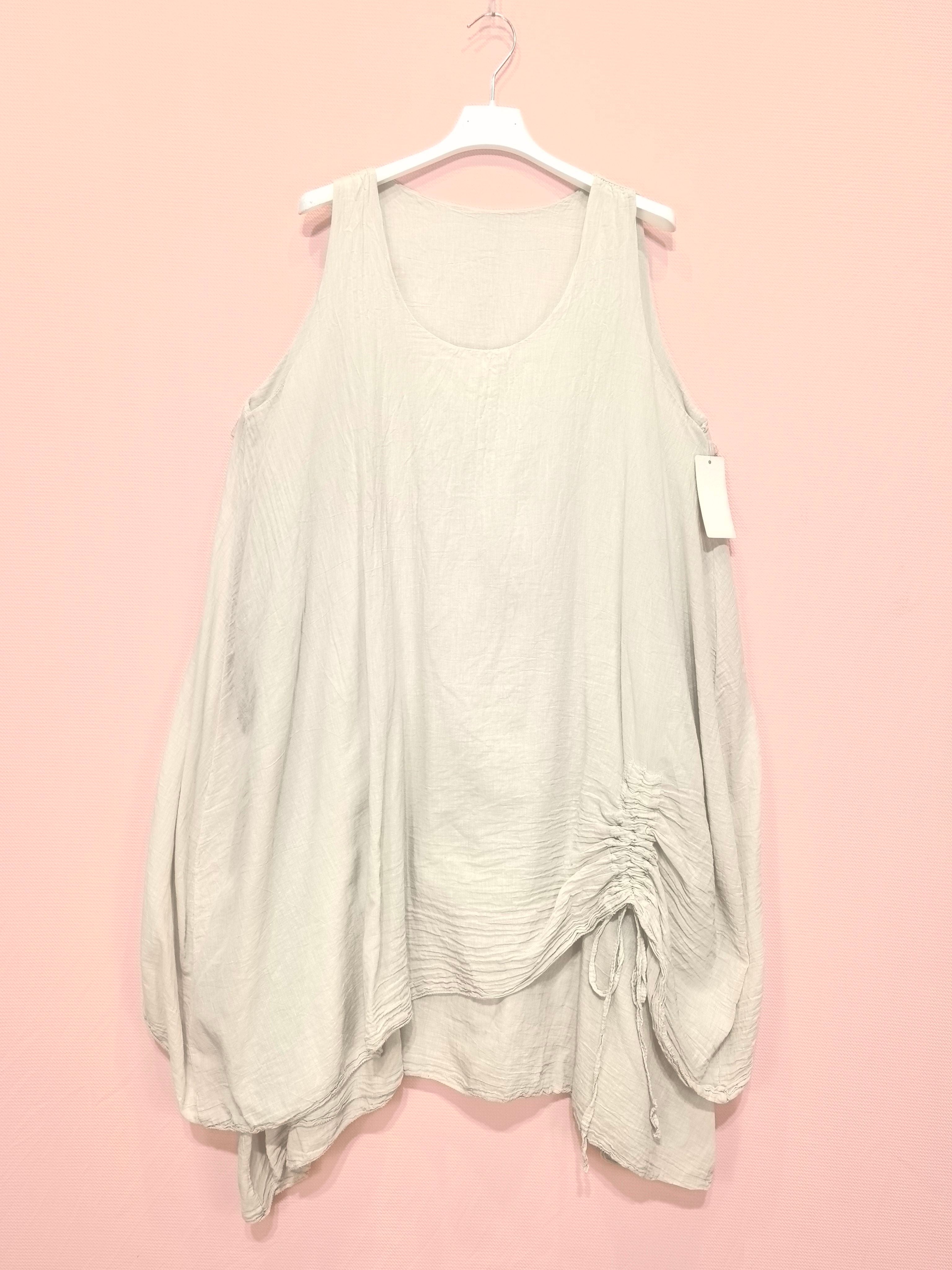 Robe Ample à Fronces Latérales (x6)