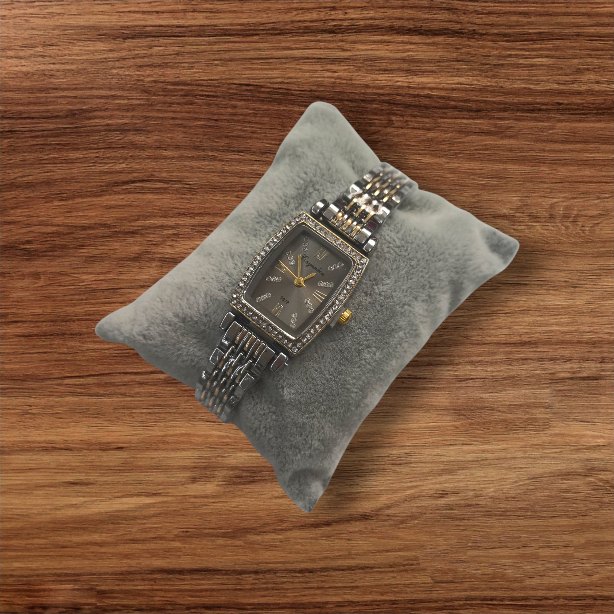 Montres femme bracelets métal 9978A (x5)