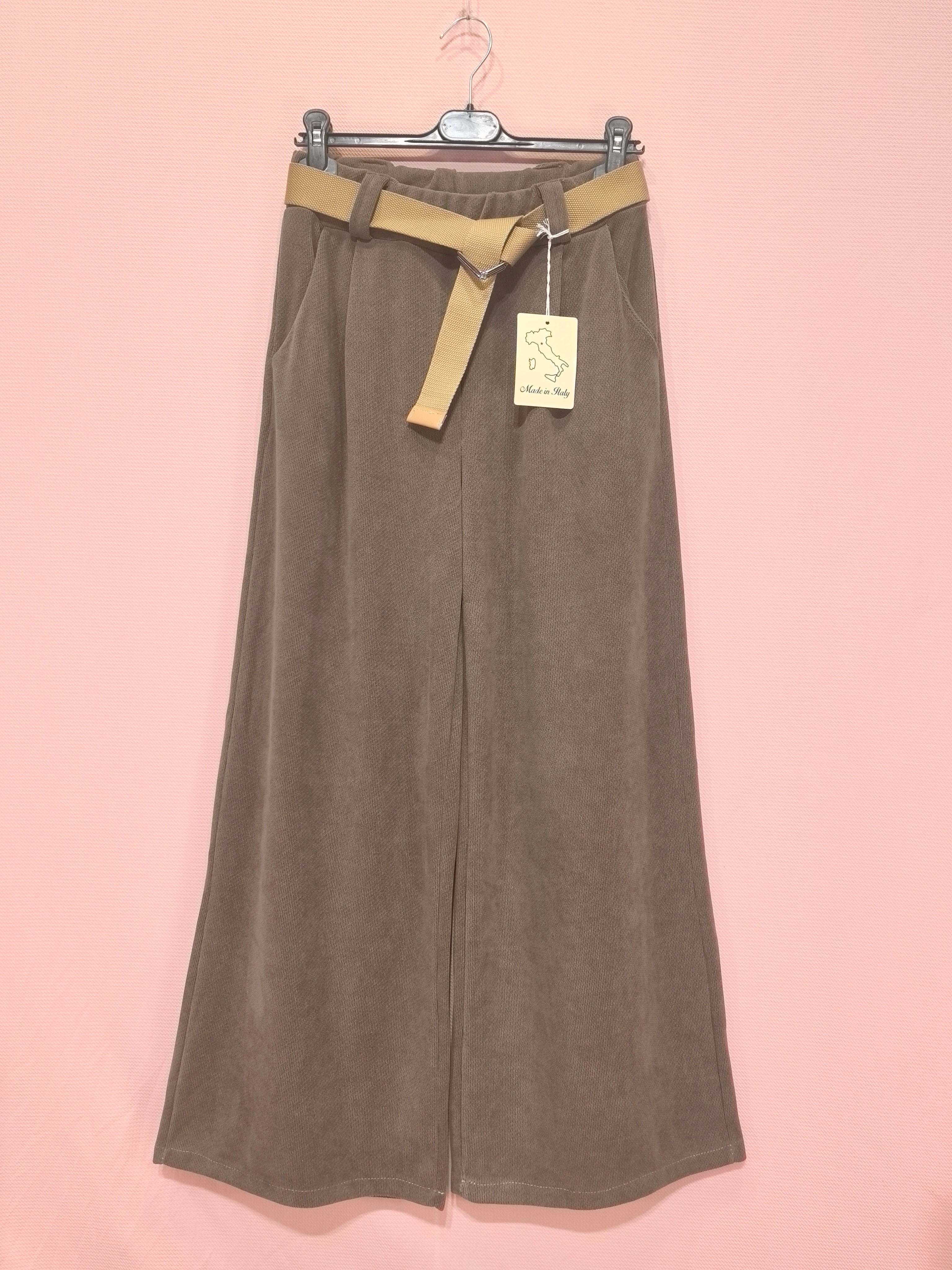 Pantalon large en tissu texturé au toucher doux (x6)