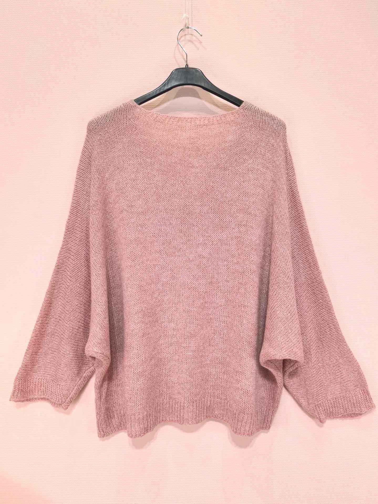 Pull ample manches chauve-souris en maille ajourée florale (x8)