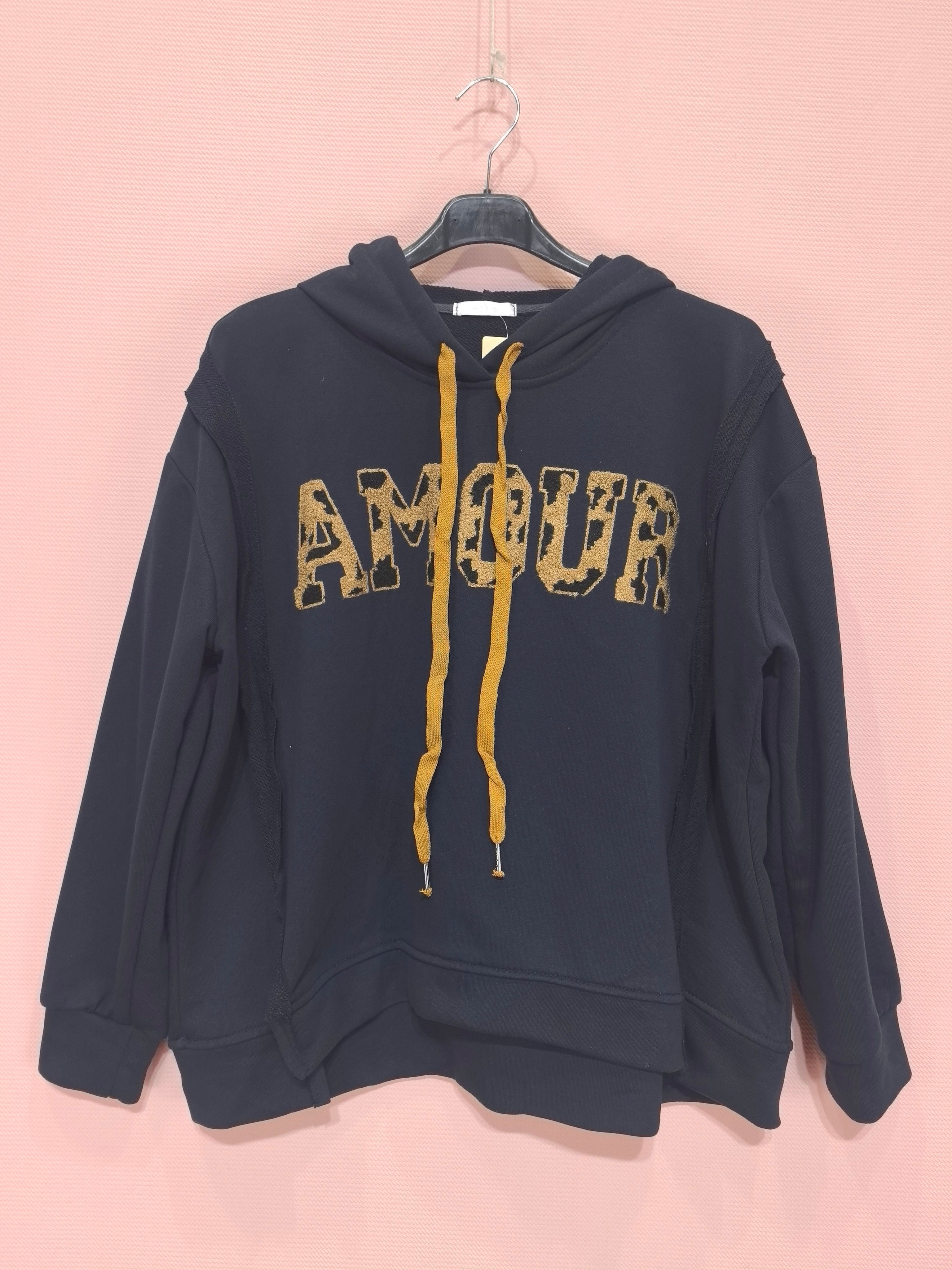 Sweat à capuche – Motif léopard « AMOUR » (x6)