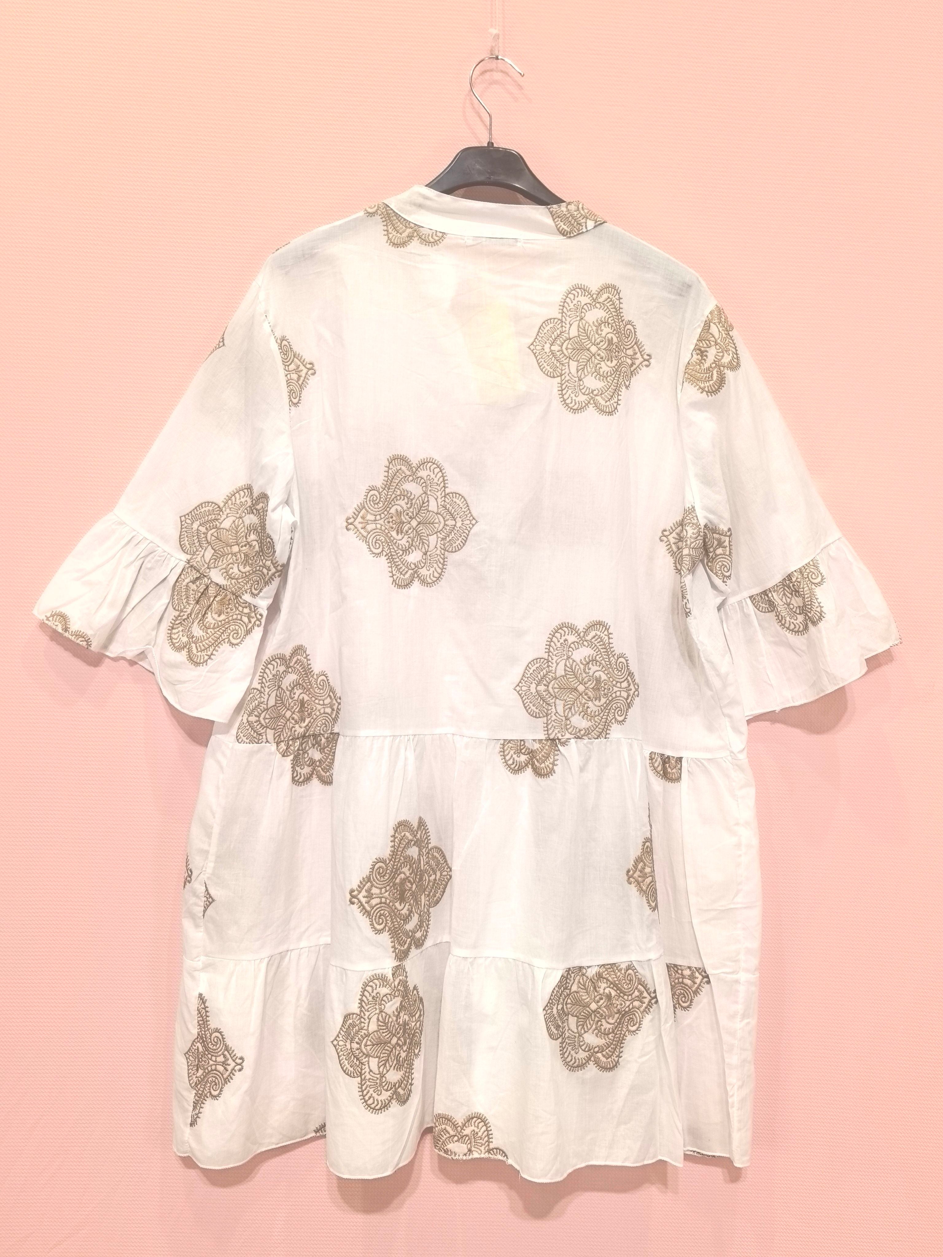 Robe Ample à Fronces Latérales (x6)