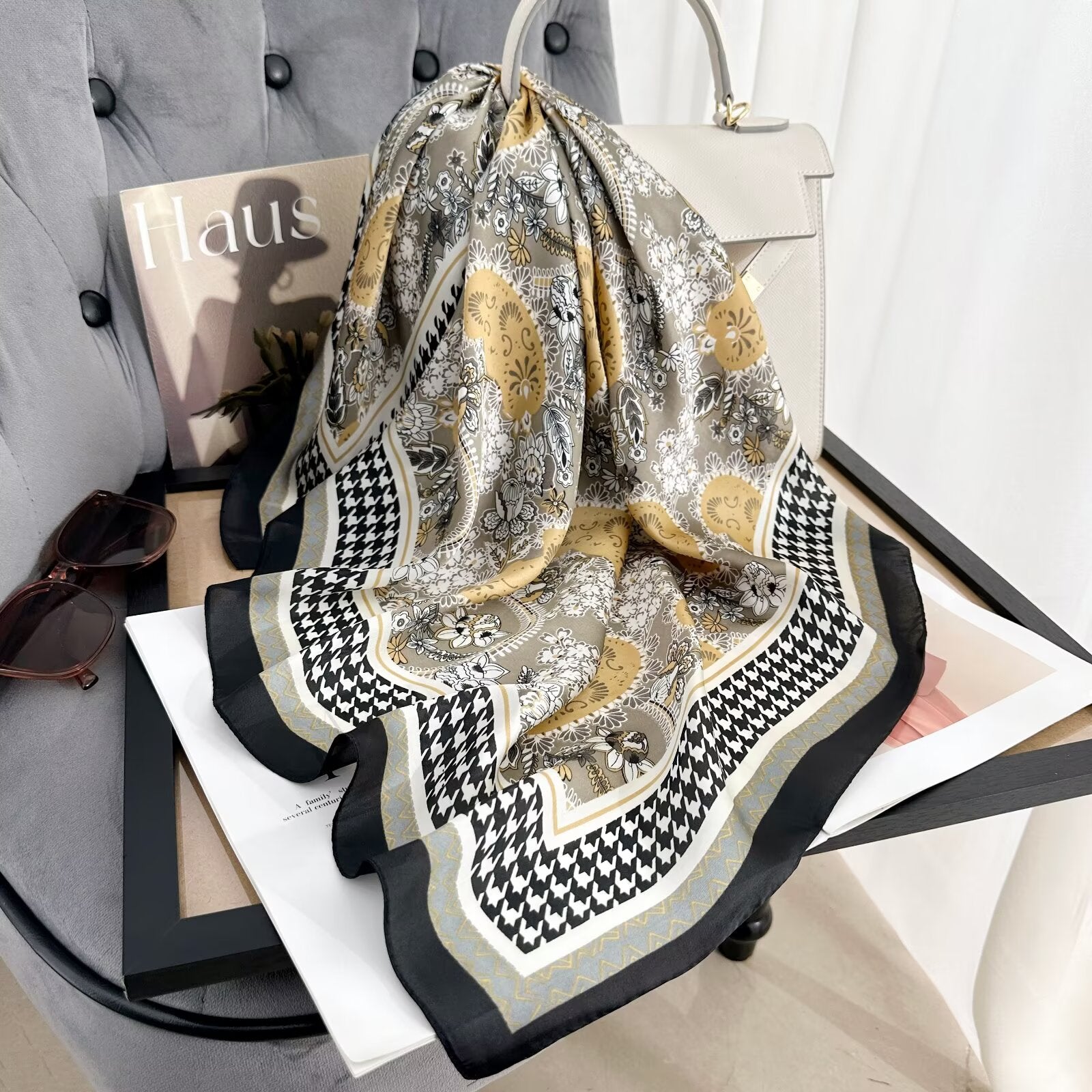 Foulard Carré touche soie 70cmx70cm (x12)#60