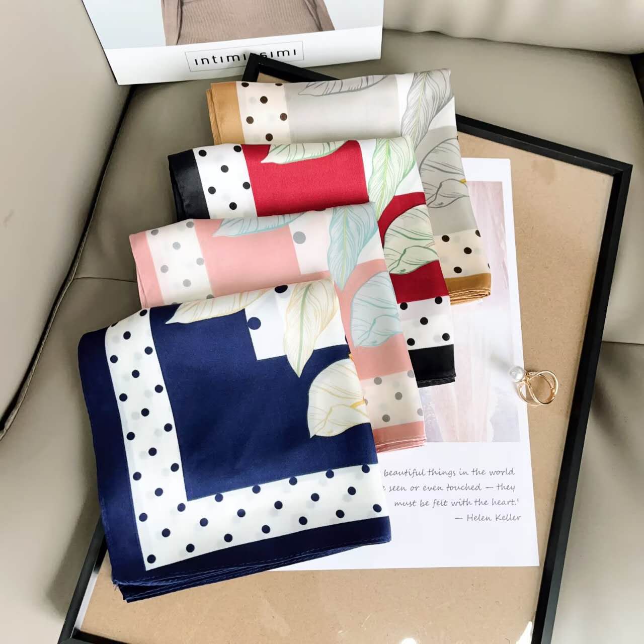 Foulard Carré touche soie 70cmx70cm (x12)#24