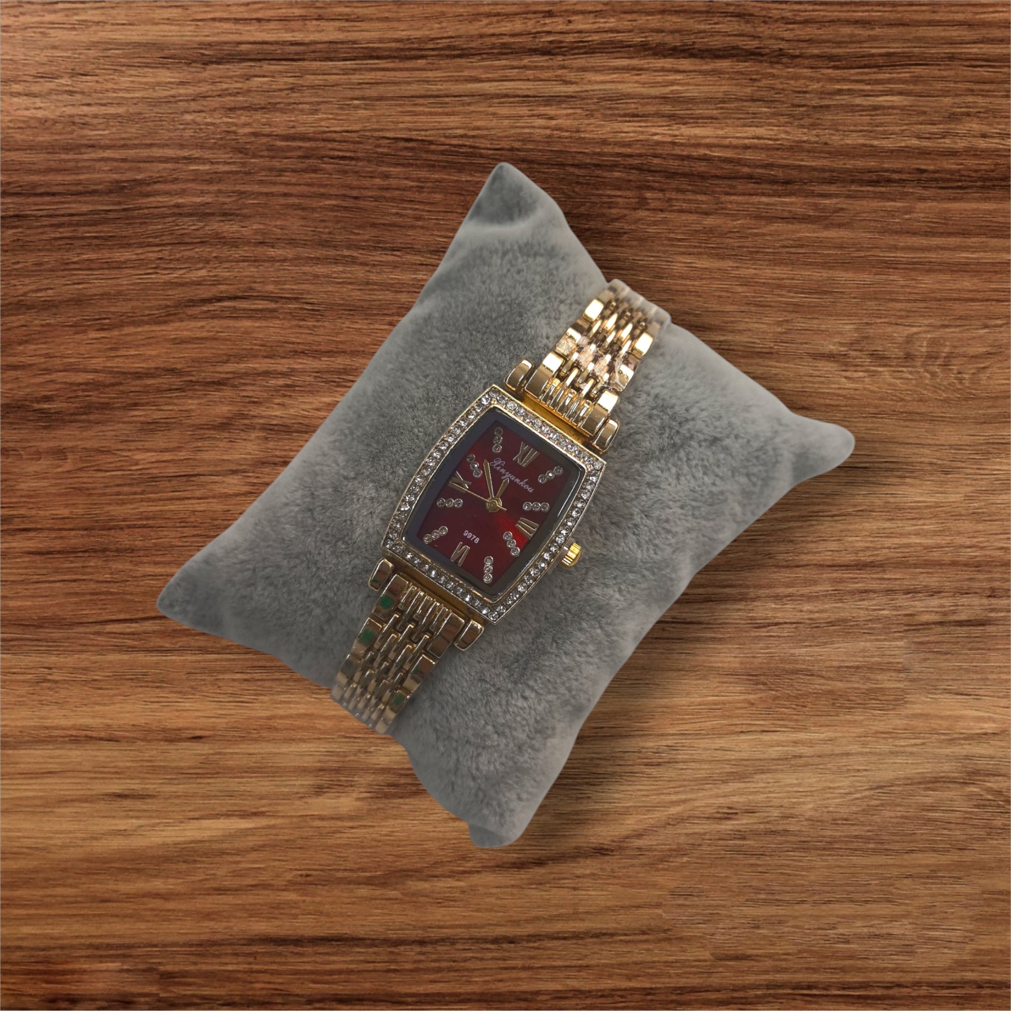 Montres femme bracelets métal Doré 9978B (x5)