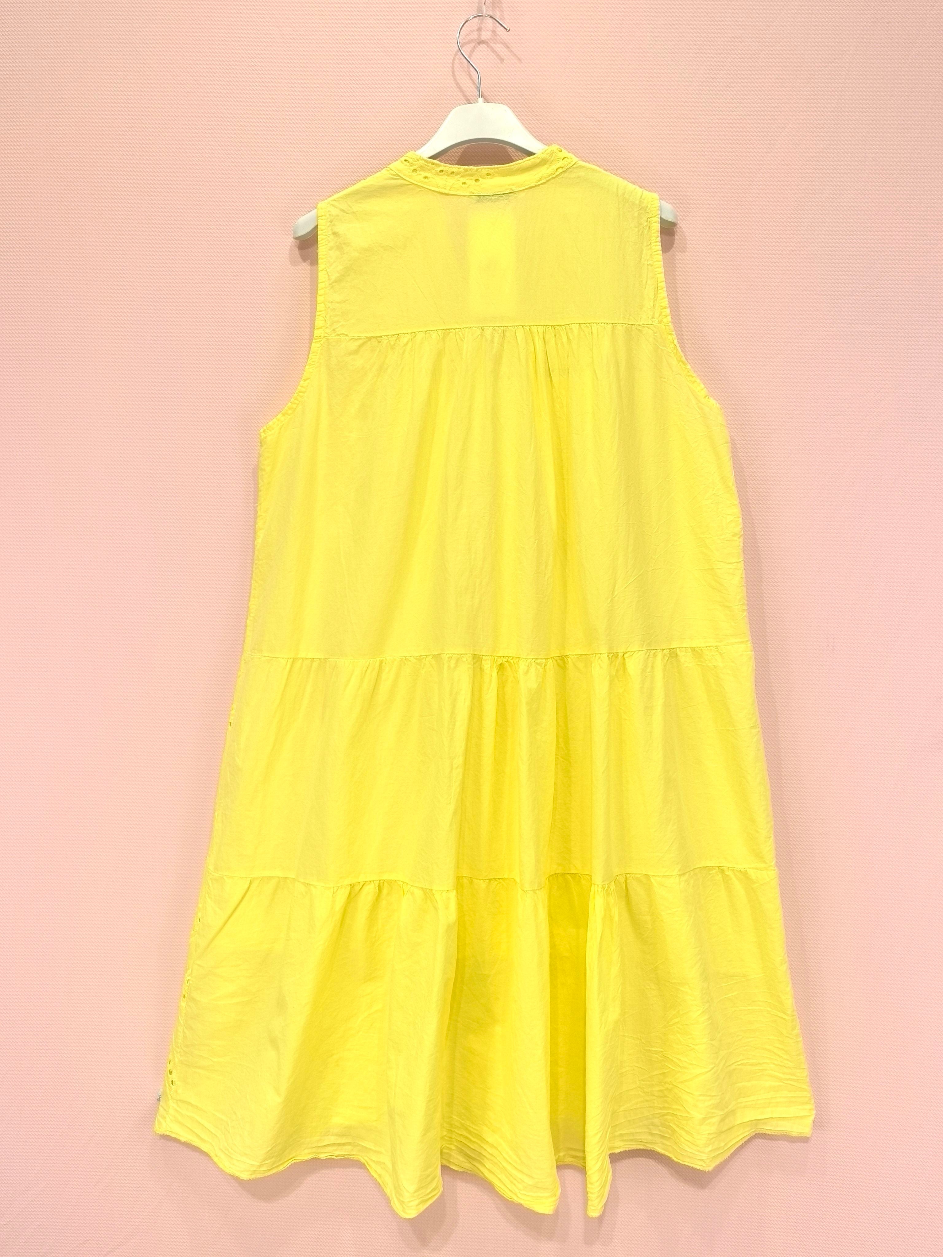 Robe brodée sans manches en coton ajouré (x6)