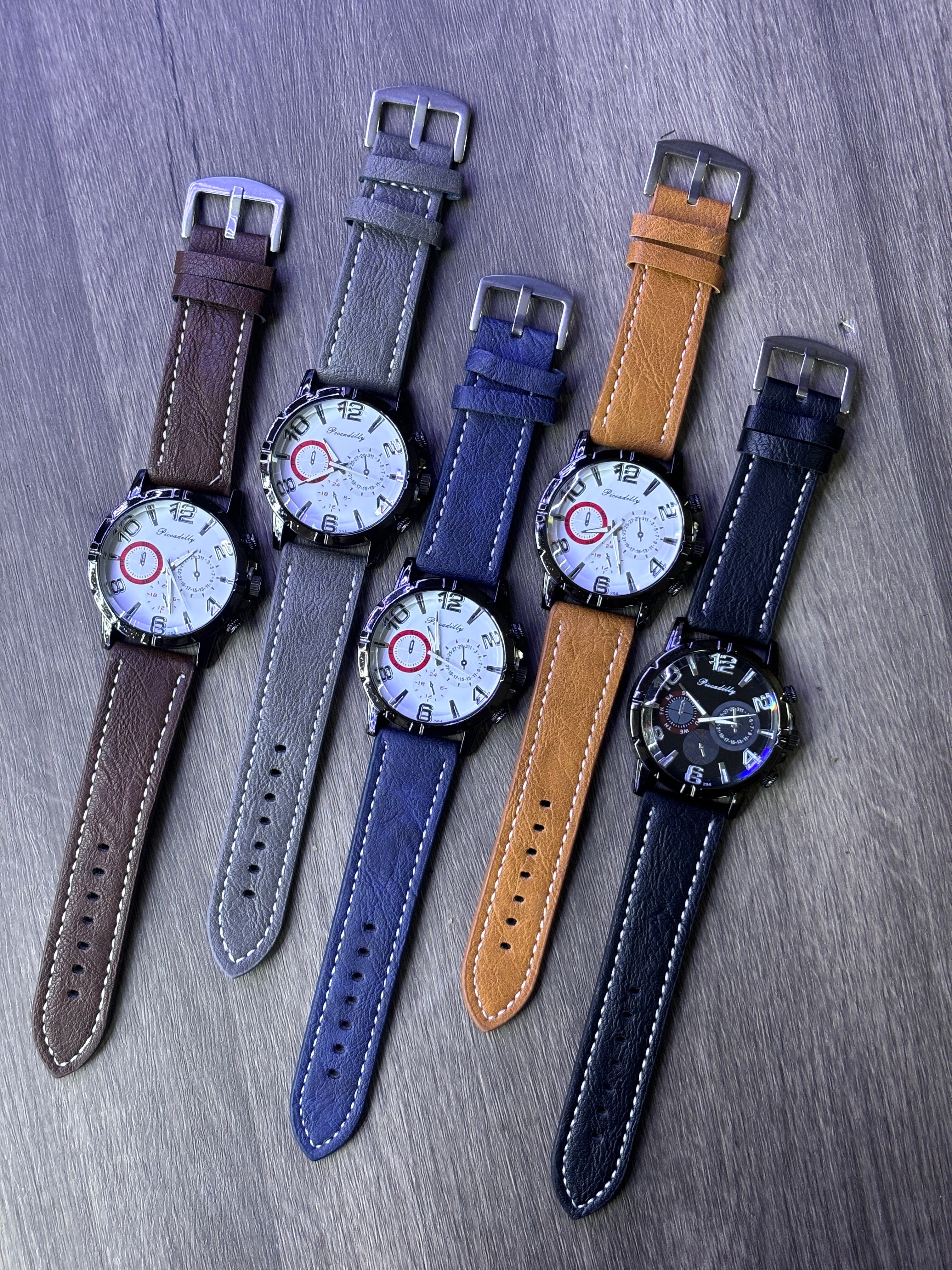 Montre homme similicuir (x6)M225