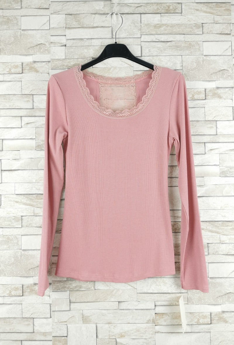 T-shirt en dentelle manche longue  (x9)