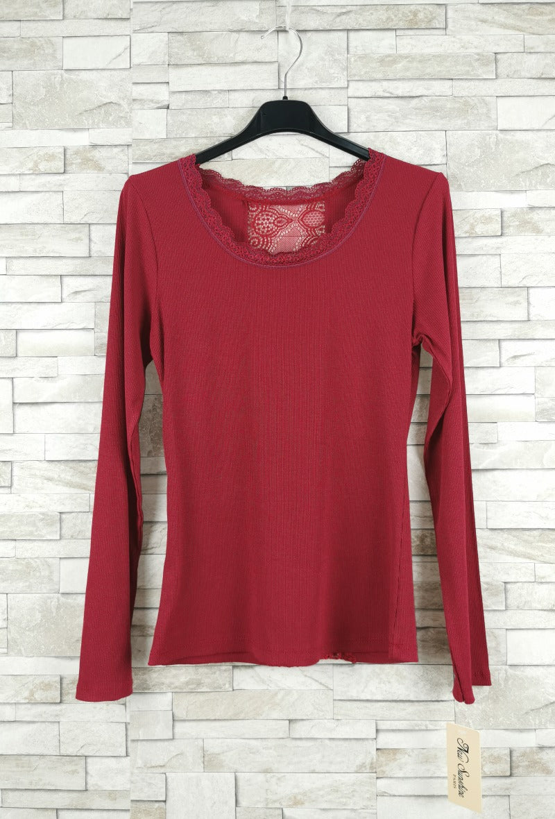 T-shirt en dentelle manche longue  (x9)