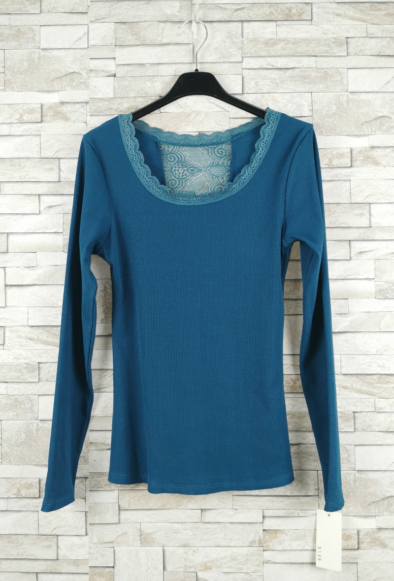 T-shirt en dentelle manche longue  (x9)