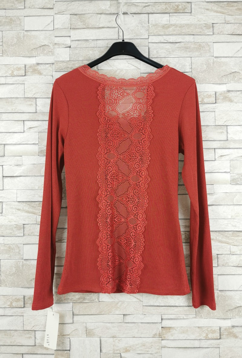 T-shirt en dentelle manche longue  (x9)