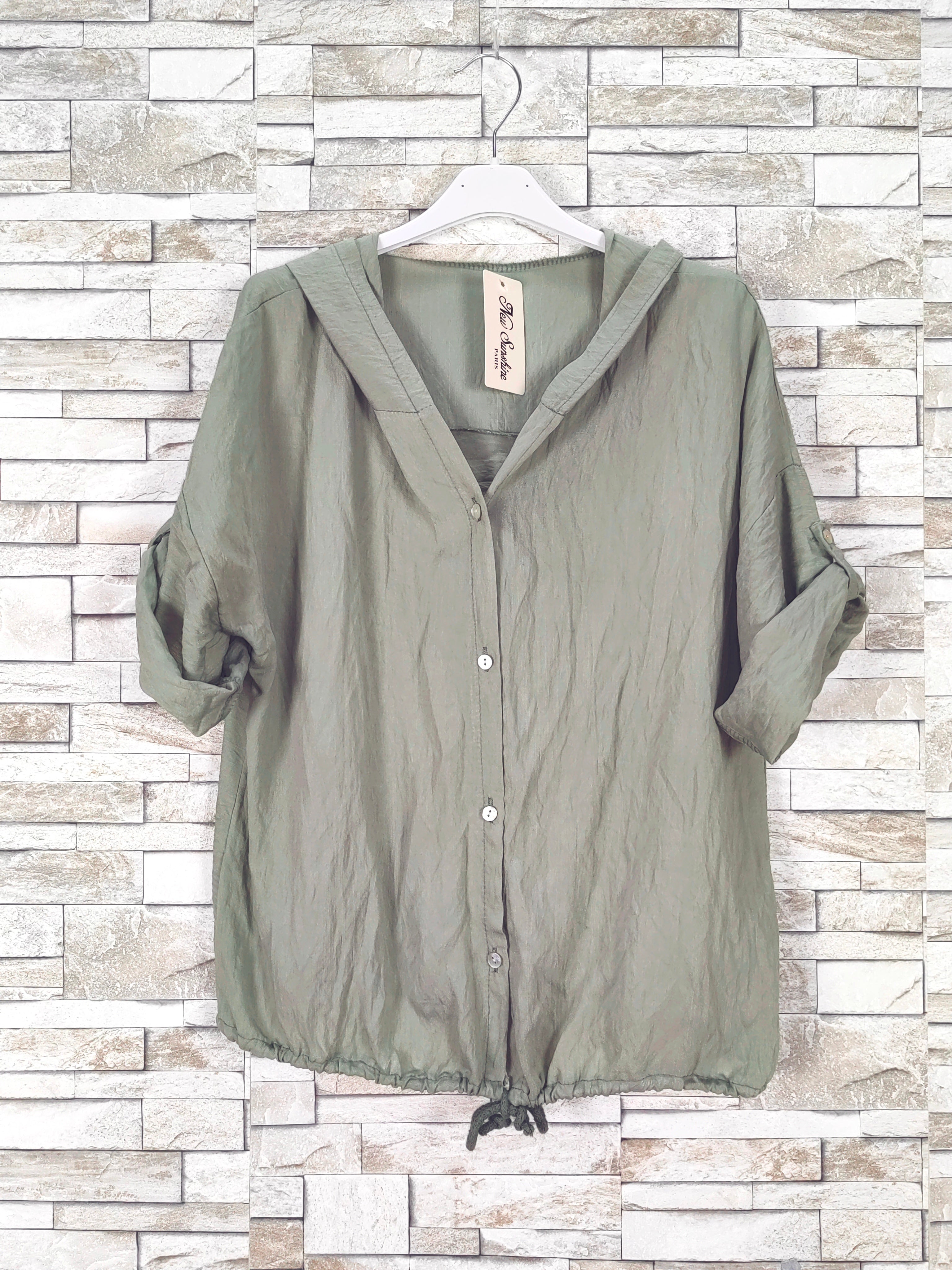 Chemise à capuche (x9)