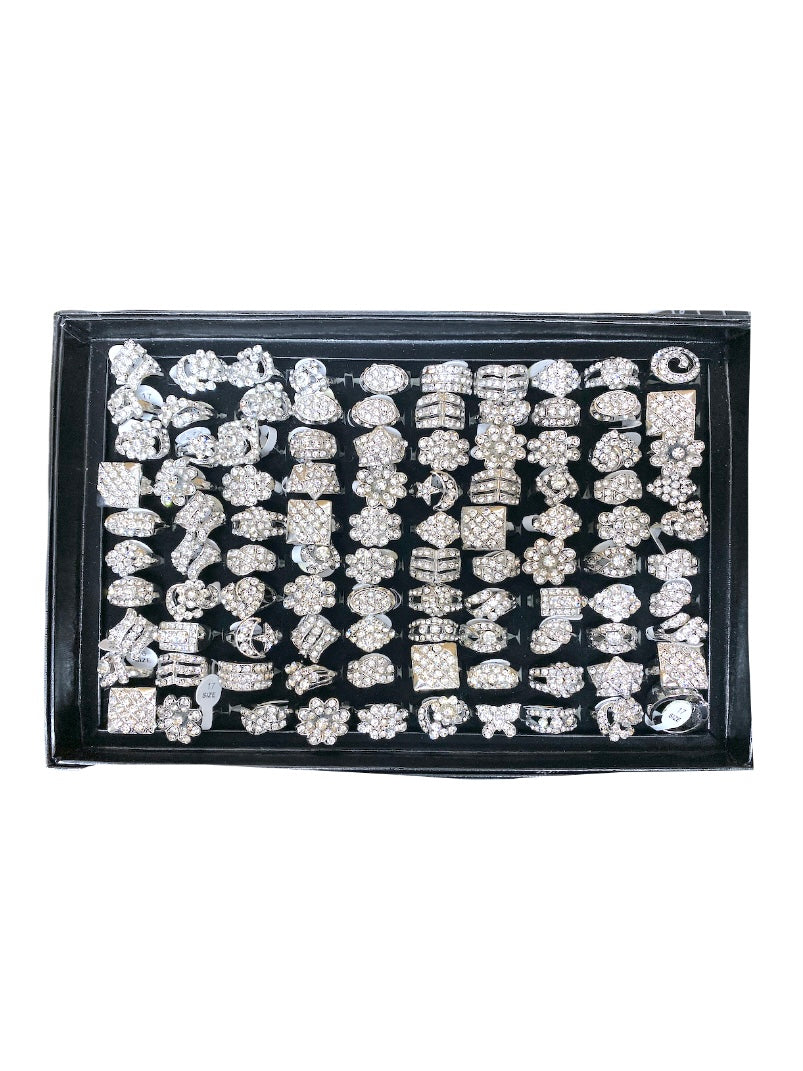 Boîte bagues fantaisie strass (x50)