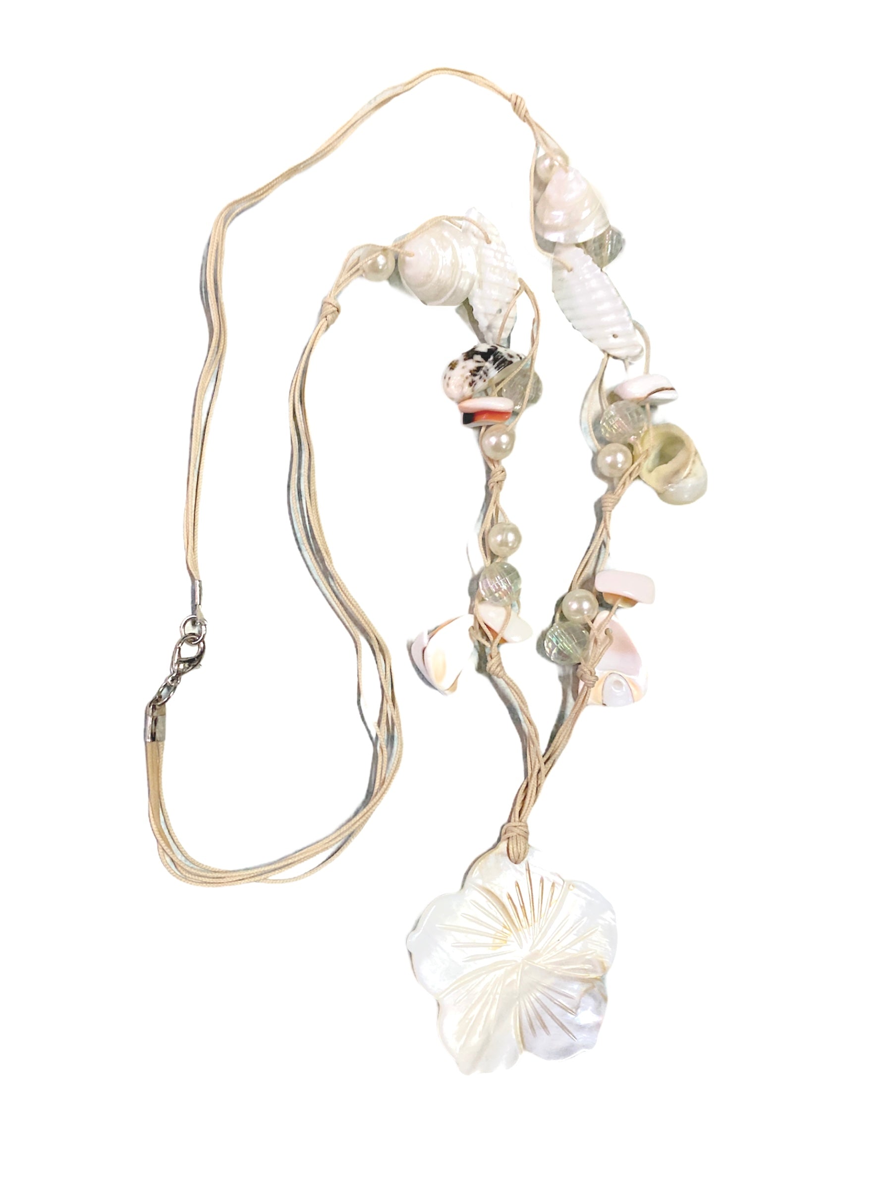 Colliers sautoirs coquillage (x6)