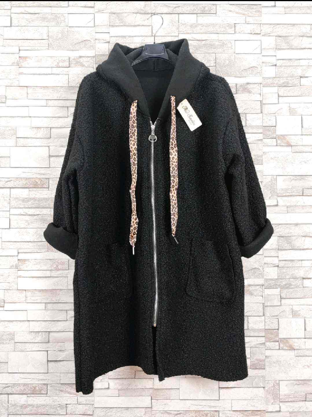Manteau zippée avec capuche (x6)