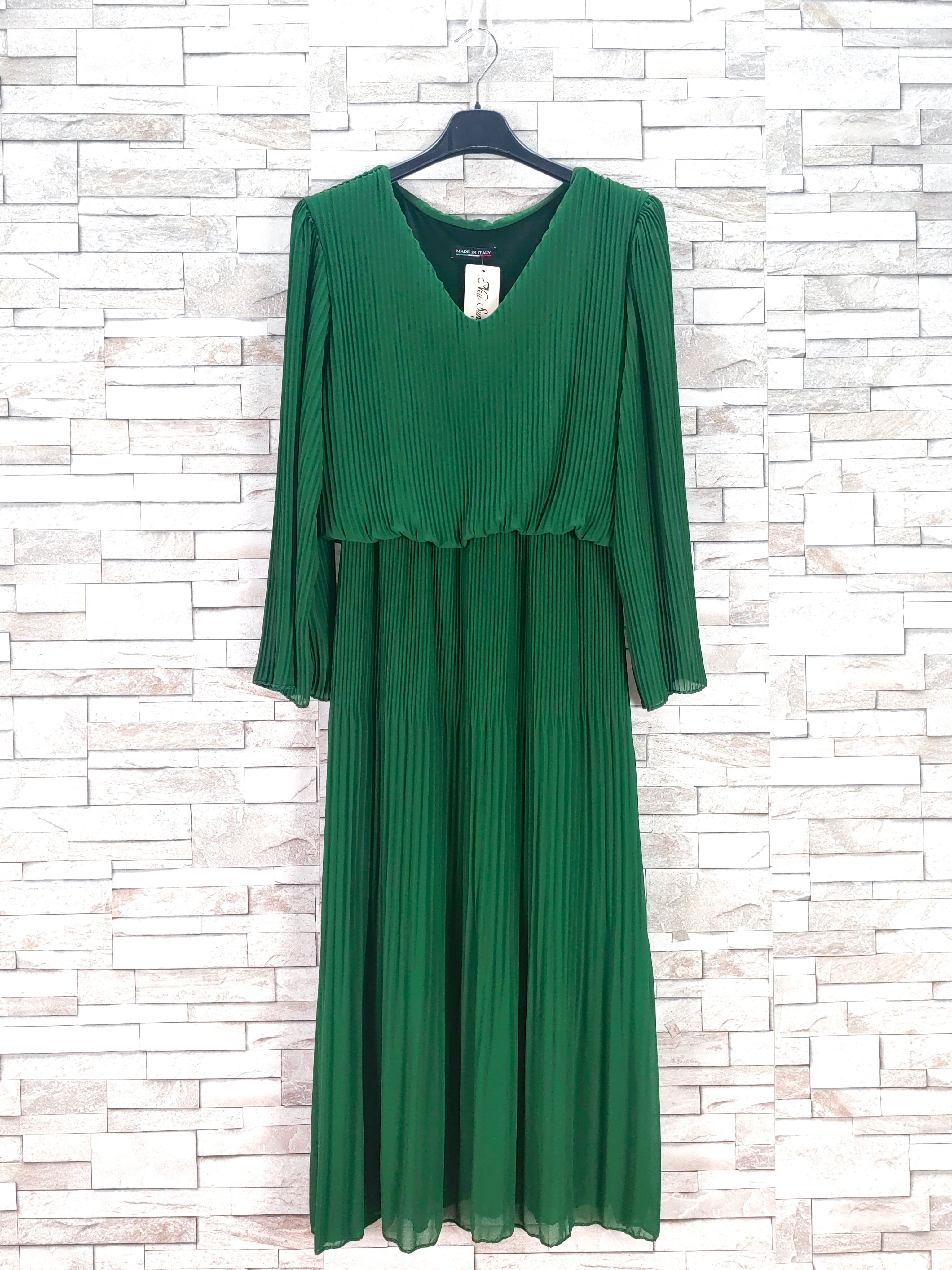 Long pleated dress (X6)