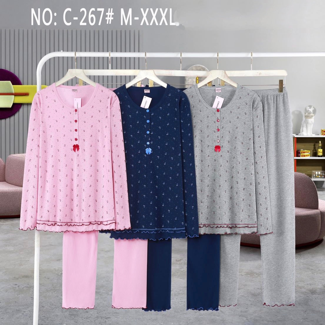Ensemble Pyjama femme couleurs/tailles mélangées (x15)