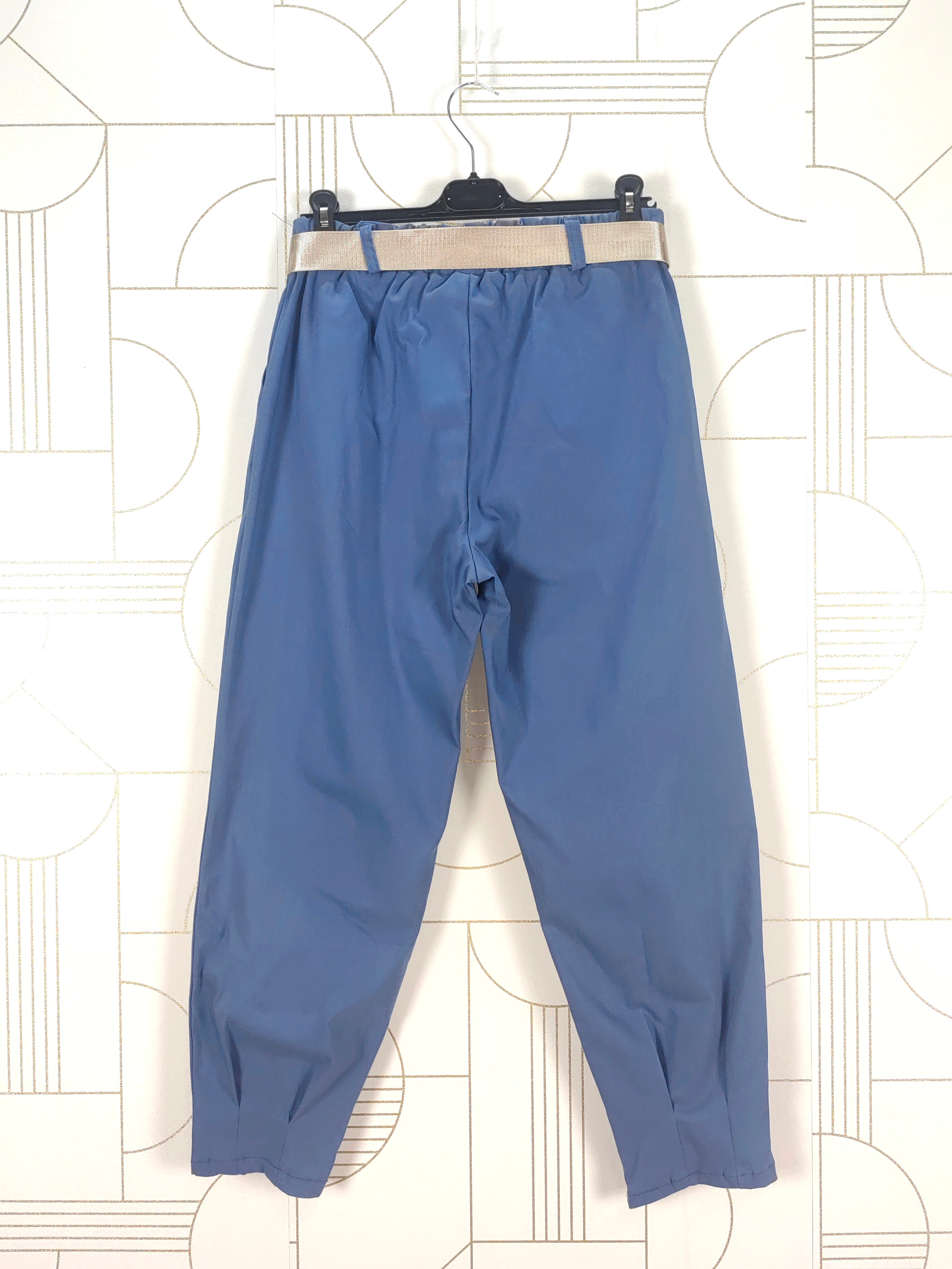 Pantalon avec ceinture (x9)