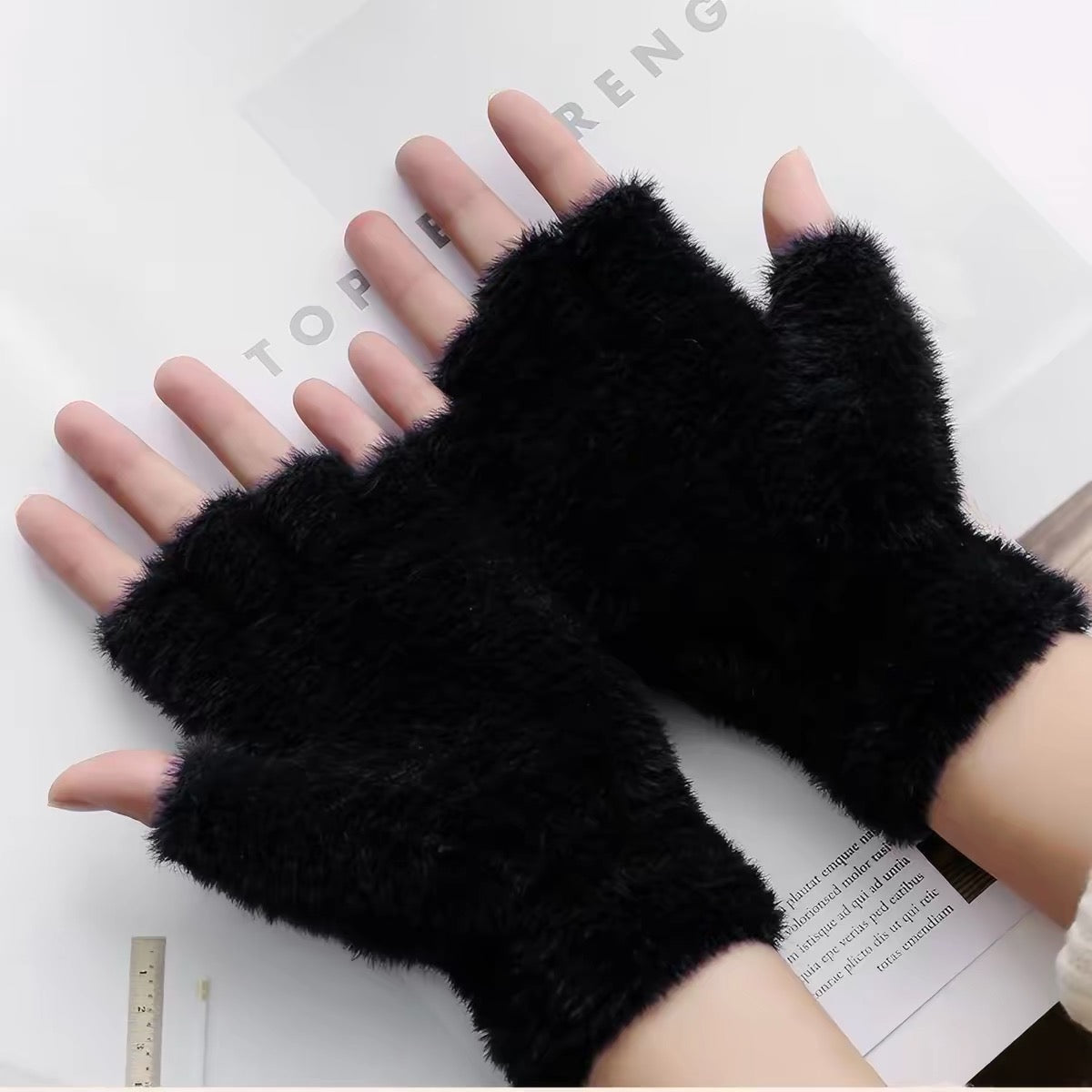 Mitaines douces et chaudes pour l’hiver (x12)
