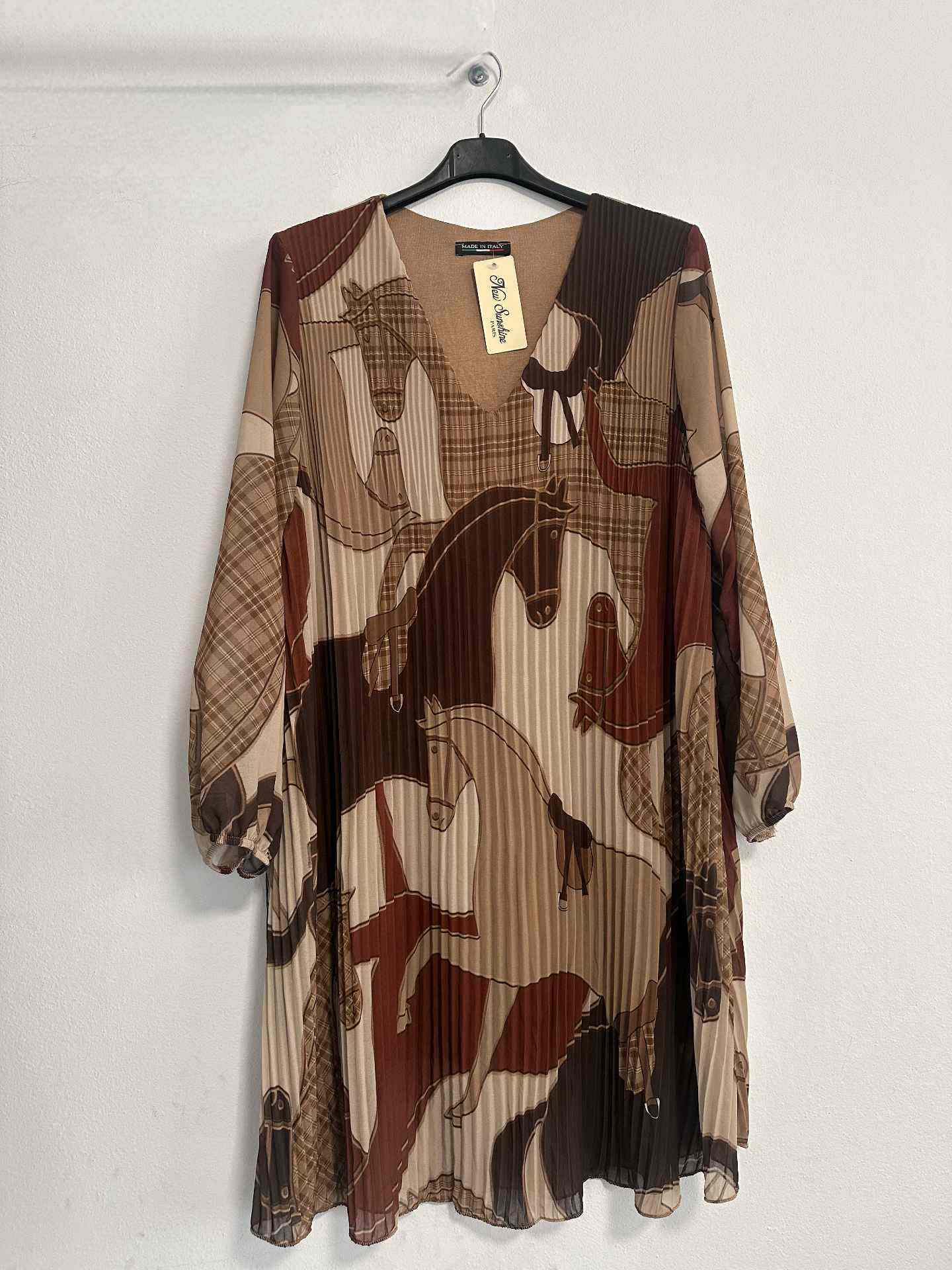 Robe plissée  (x6）