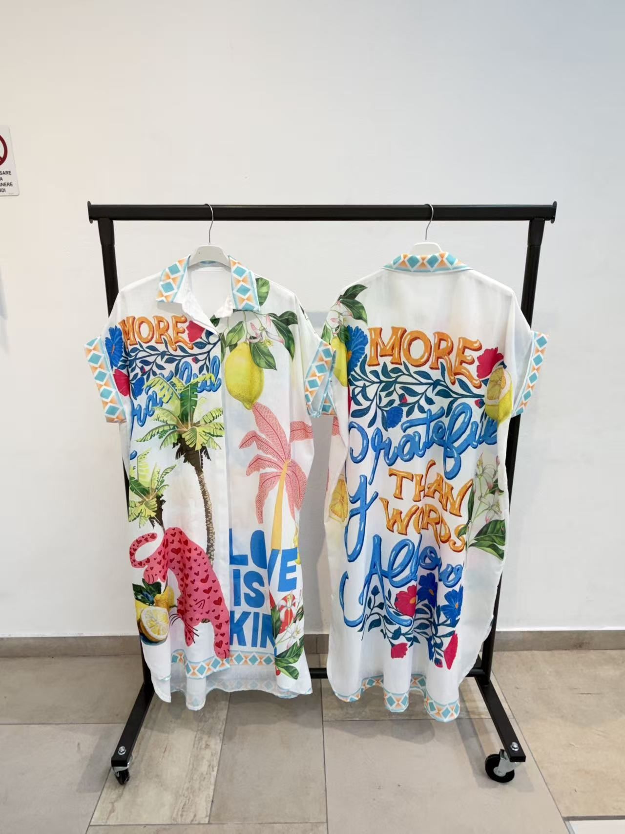 Robe Chemise Longue Imprimée Graphique OverSize (x4)