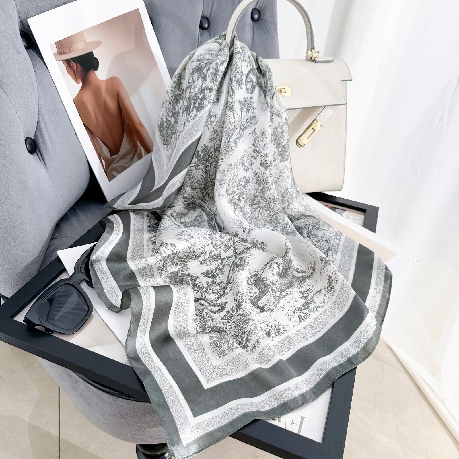 Foulard Carré touche soie 70cmx70cm (x12)#