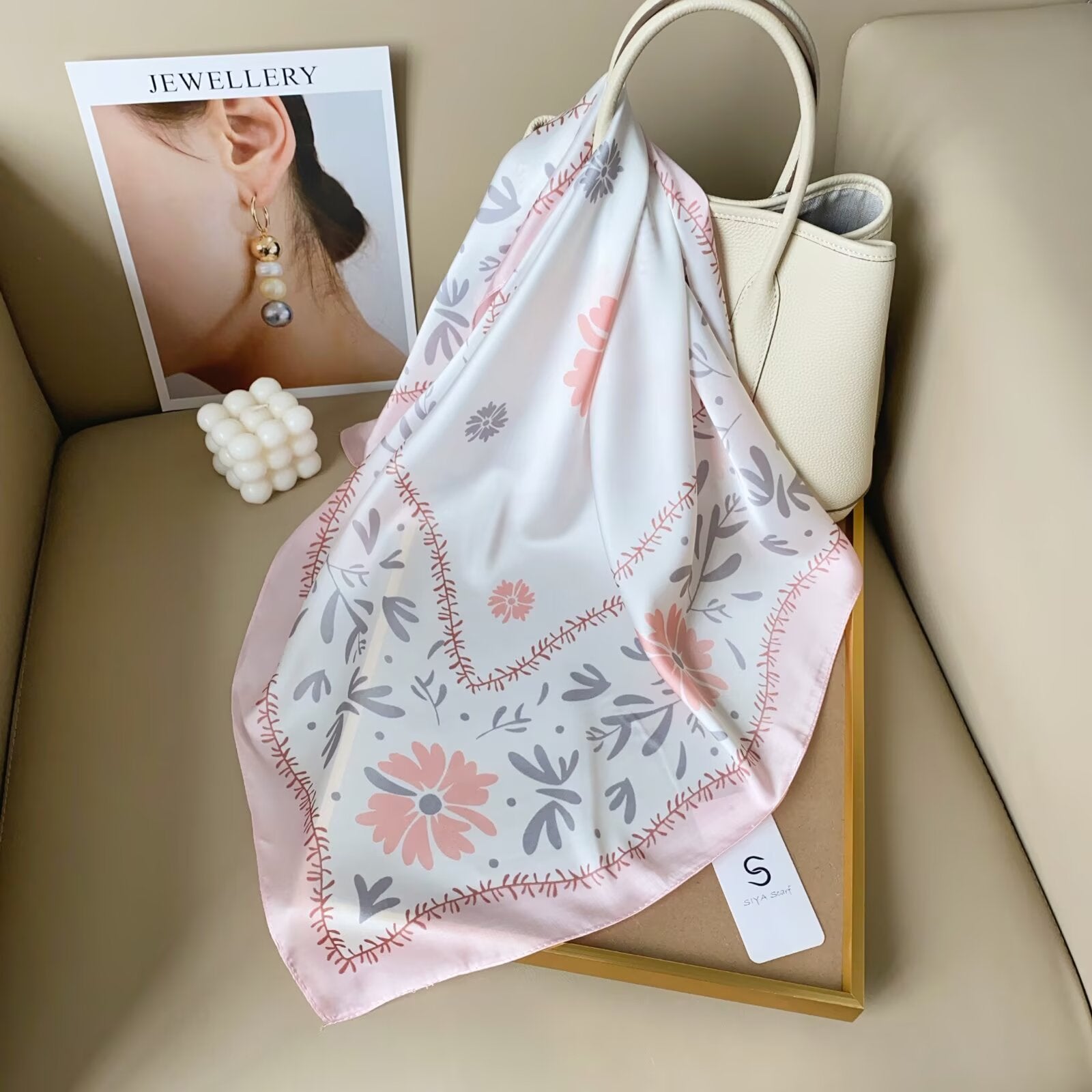 Foulard Carré touche soie 70cmx70cm (x12)#