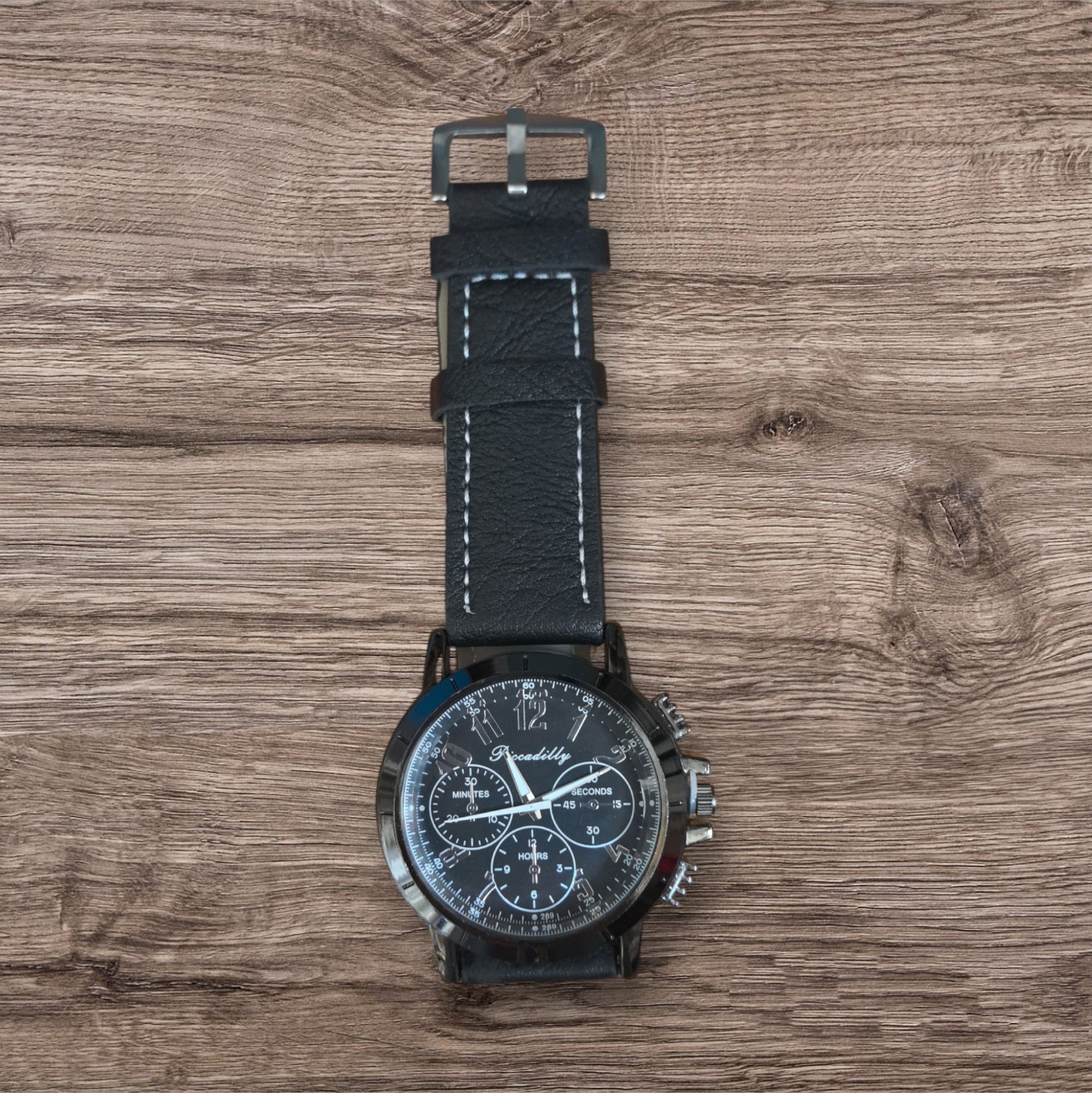 Montre homme similicuir   (x6)M226