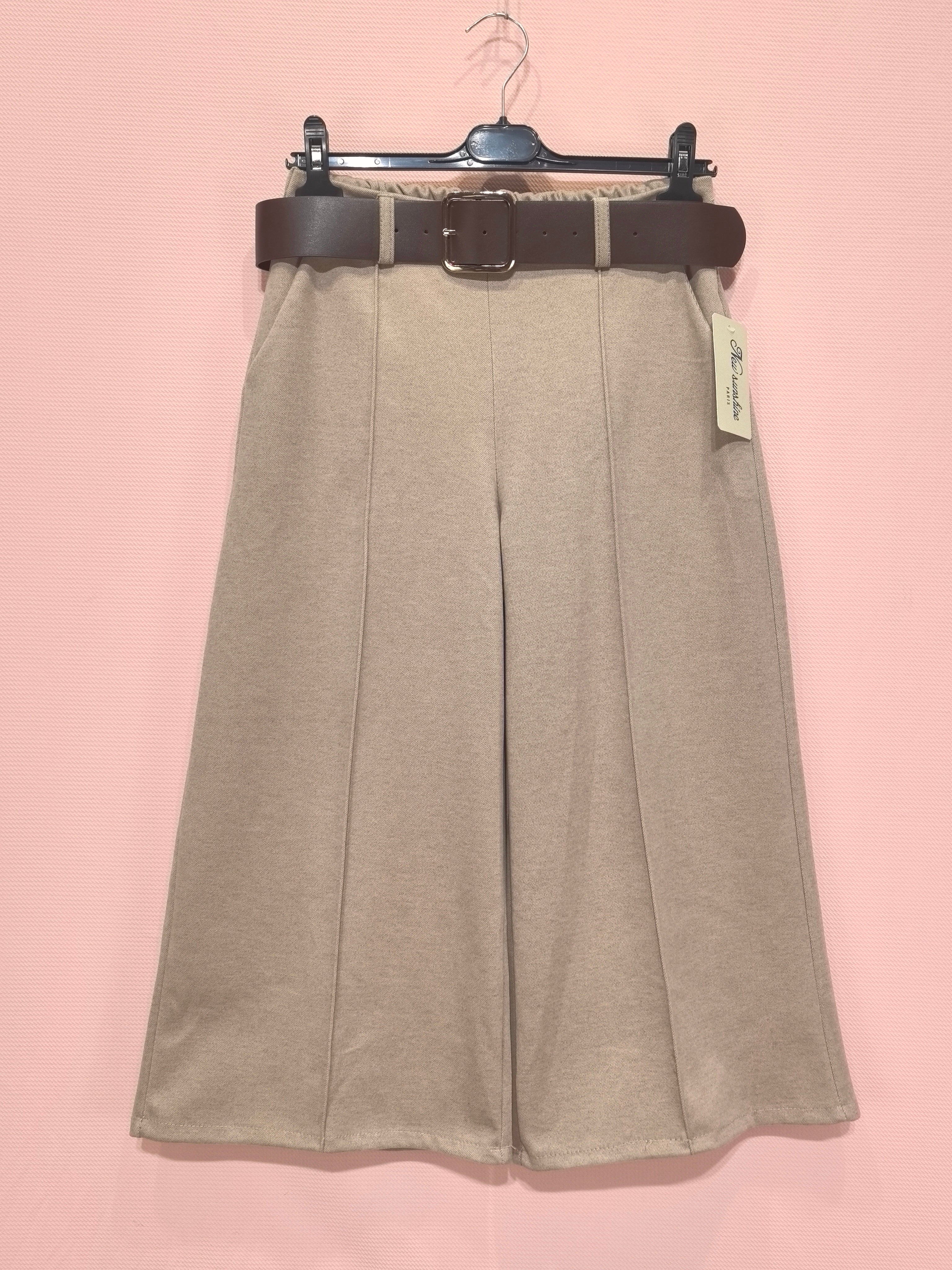 Pantalon court avec Ceinture(x6)