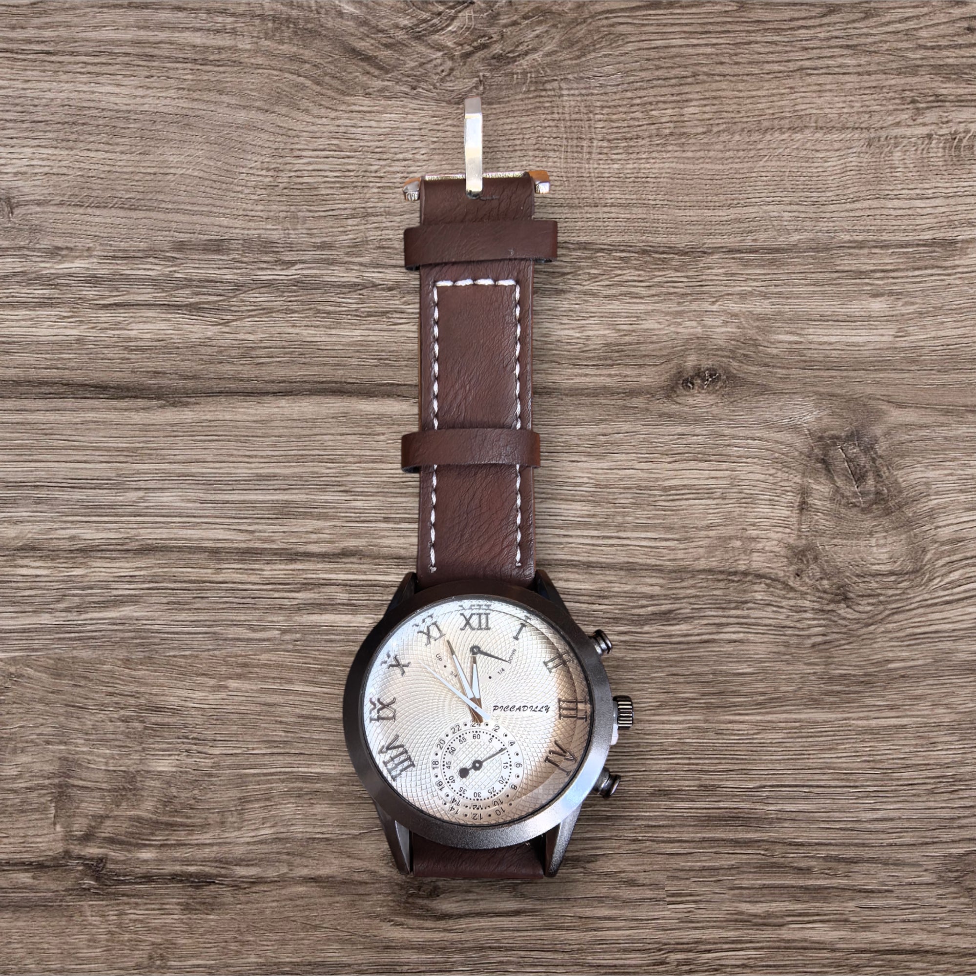 Montre homme similicuir   (x6)M221