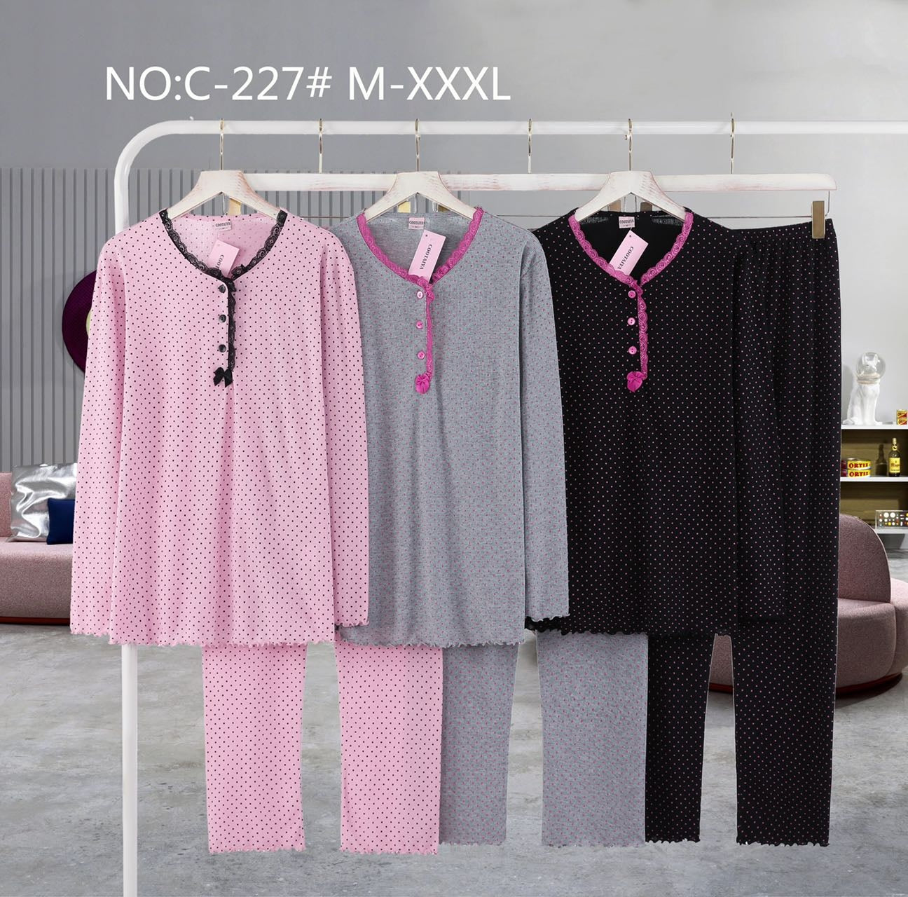 Ensemble Pyjama femme nounours couleurs/tailles mélangées (x15)