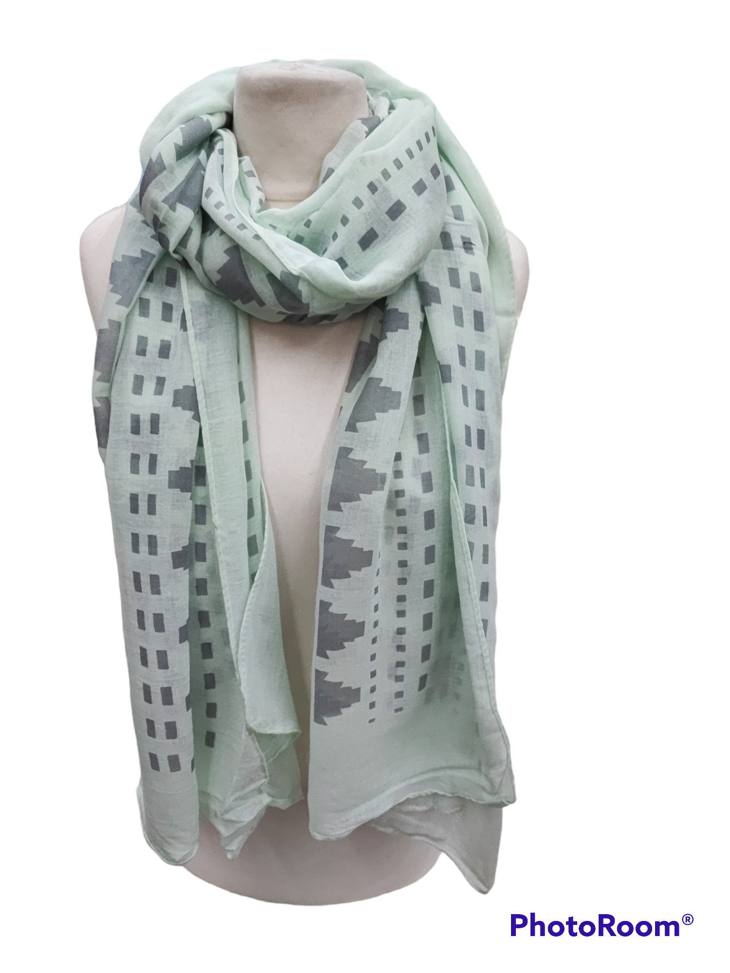 Women's scarf (x12)
